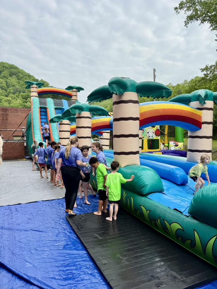 JB Inflatables | Pineville WV