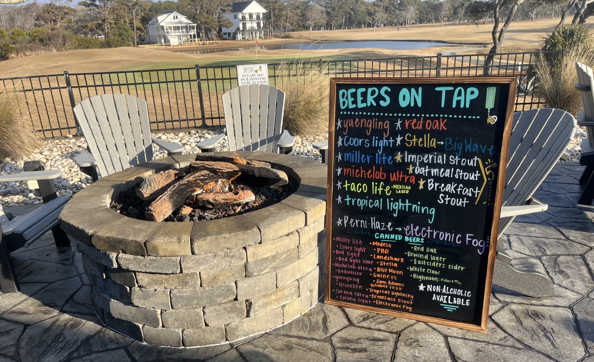 Duffer's Pub & Grille | Caswell Beach NC
