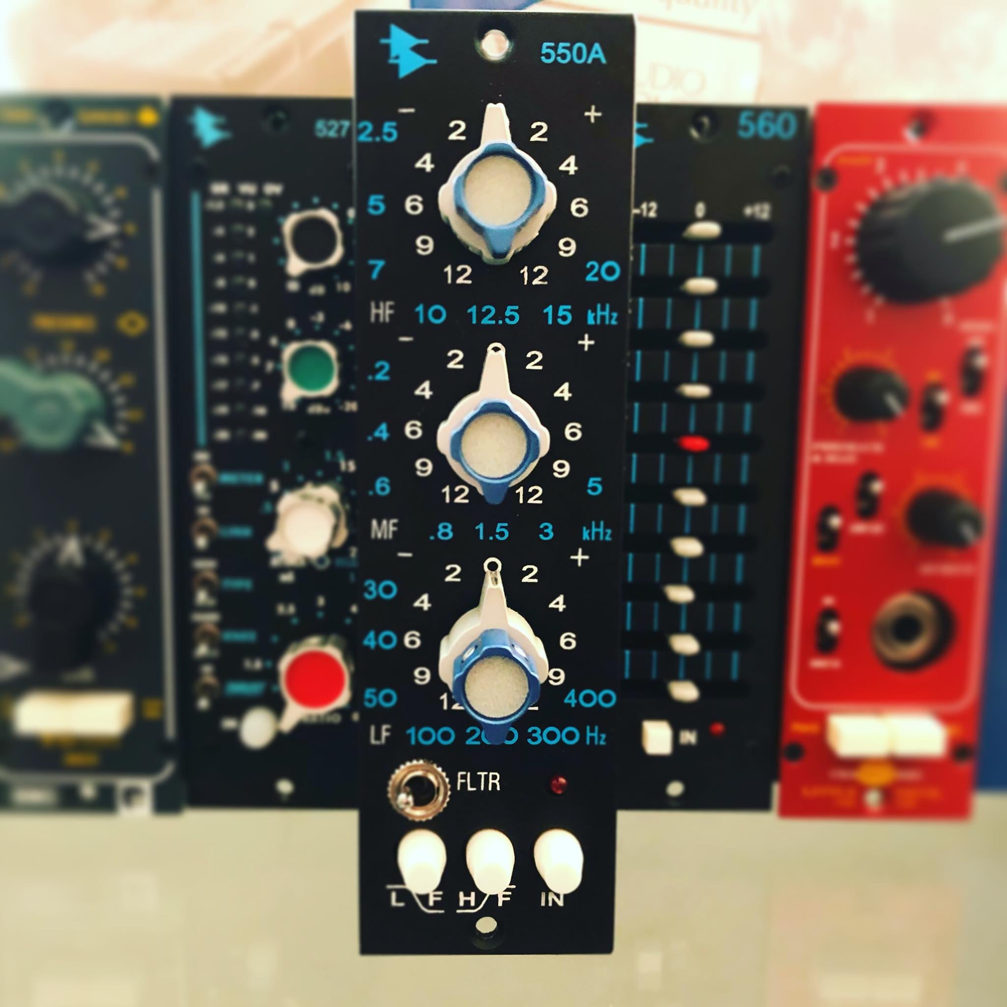 El 550A de API Audio cuenta... - Mega Audio y Video SA de CV