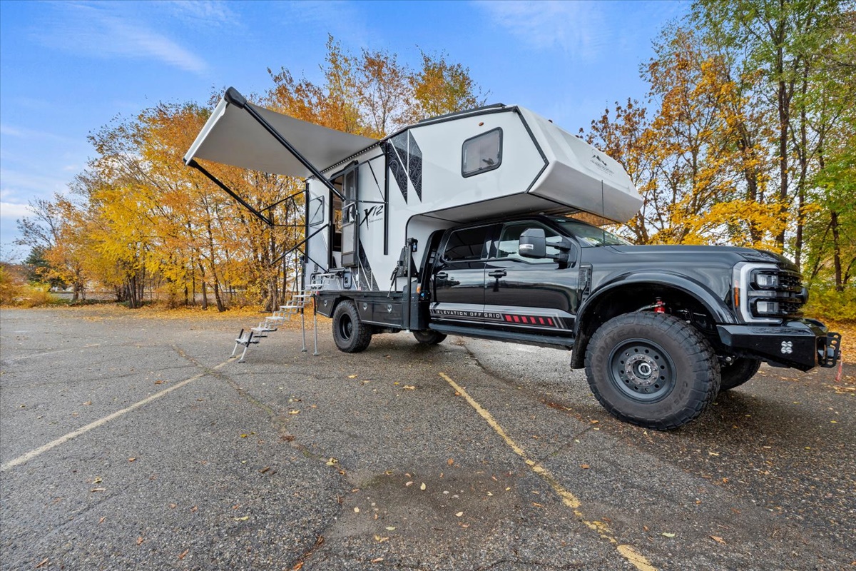 2026 TLRV 775U-XS truck camper features and specs