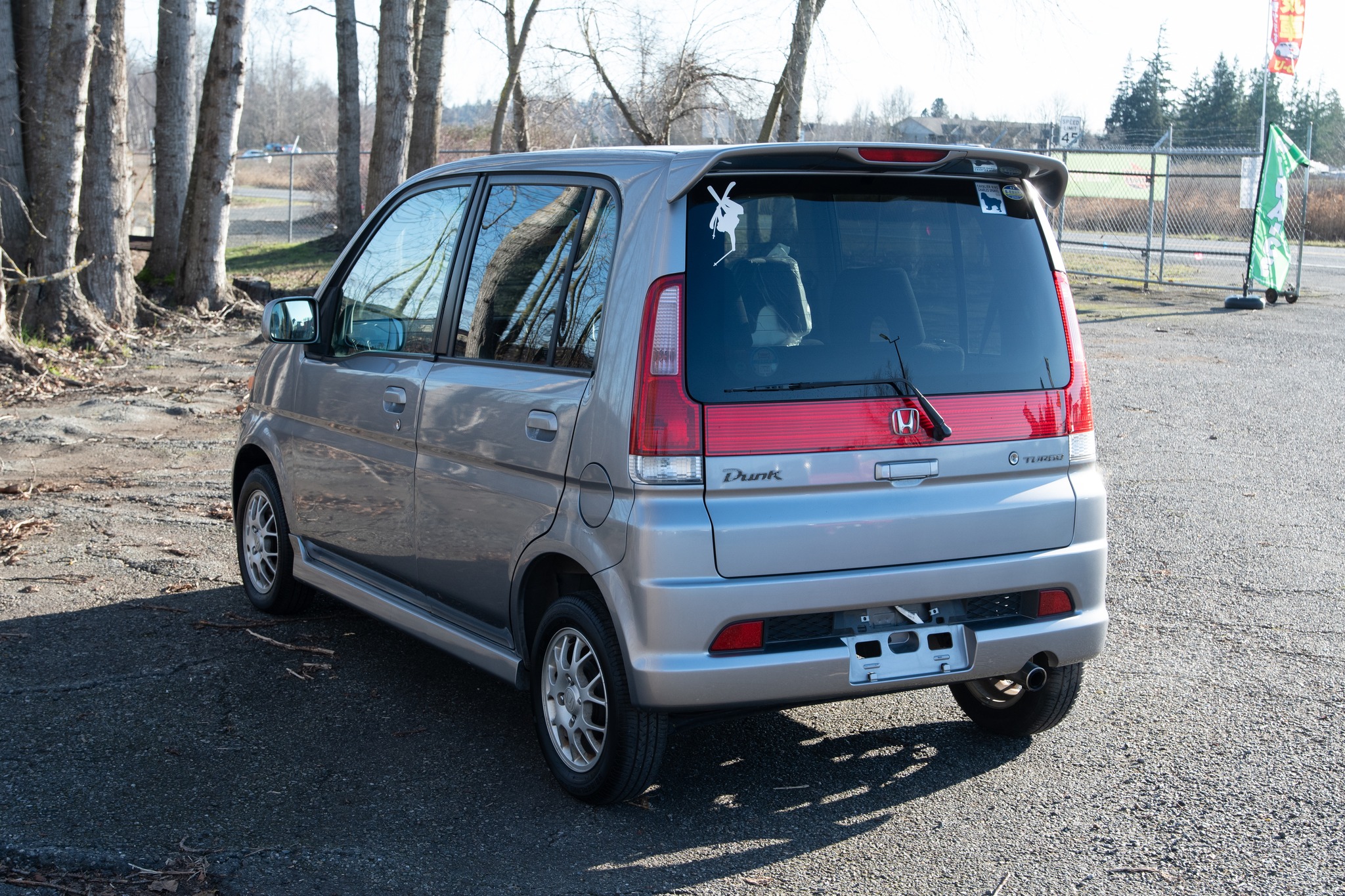 ジェリー ☆Available Now☆ 2001 Honda Life Dunk☆ Turbocharged E07Z / FWD