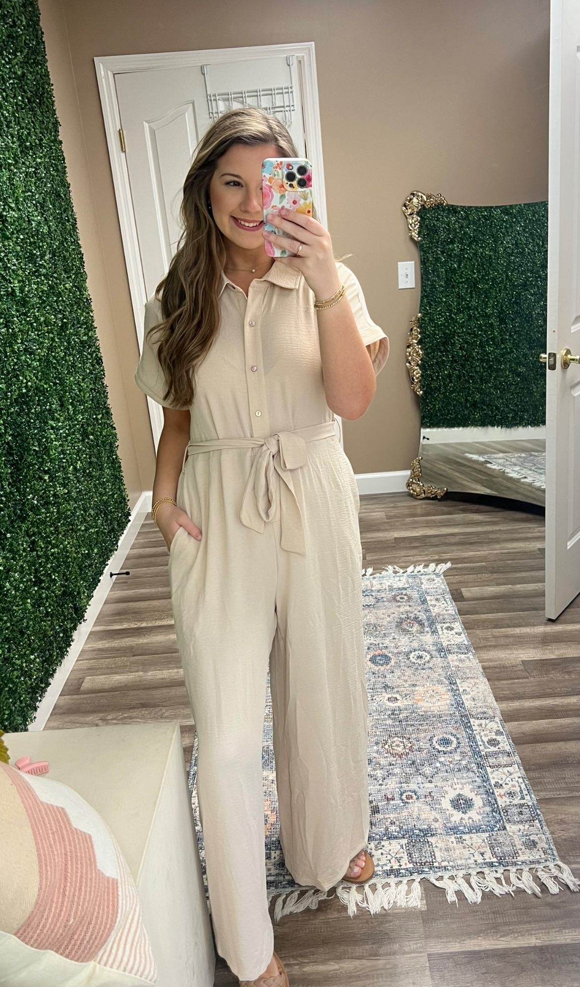 Over loose Jumpsuit アイボリー We still have this jumpsuit in S-XL $72 Text 8179332084 to order