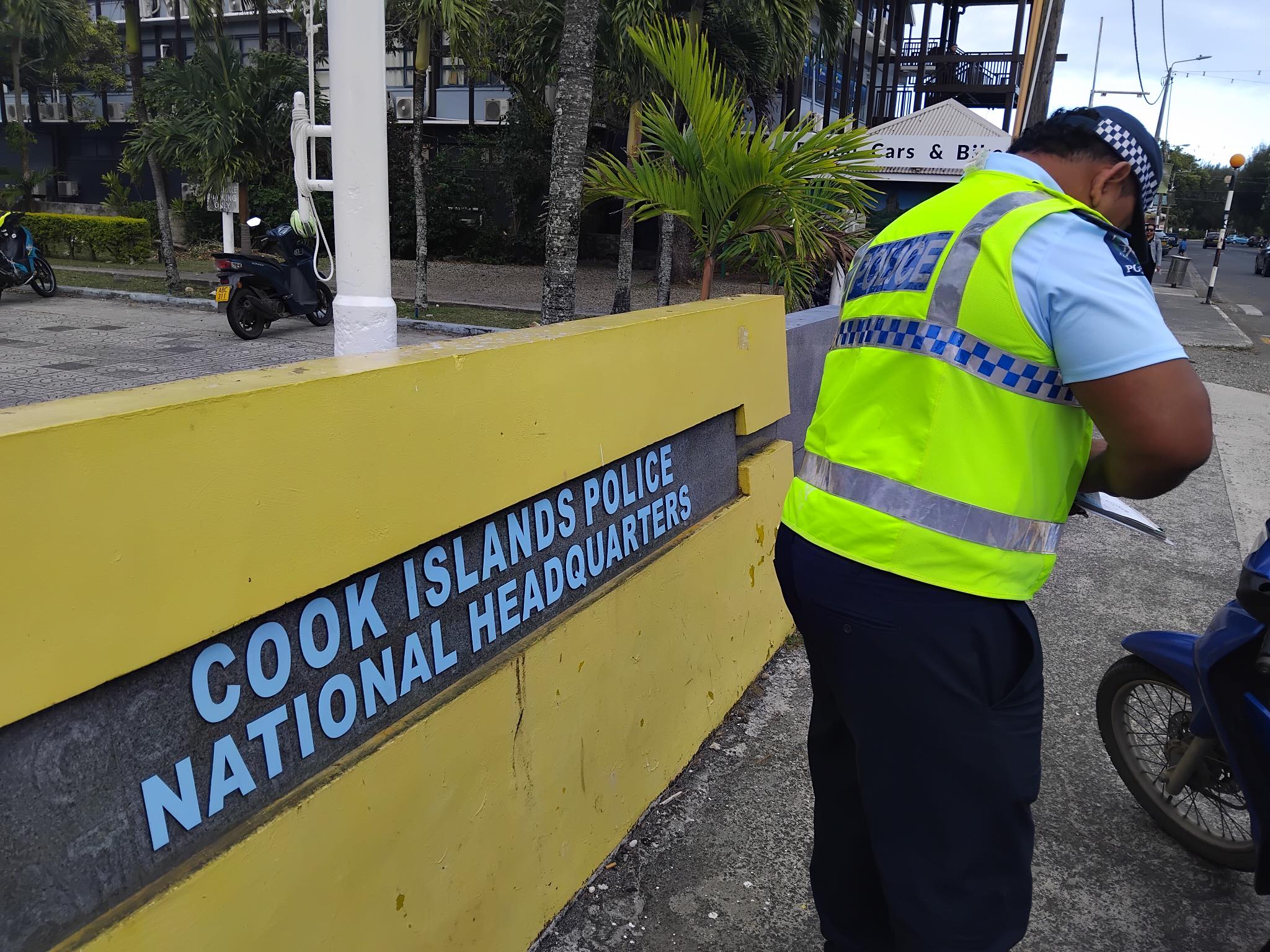Cook - Frontline Police units on the road, Traffic teams, and ...