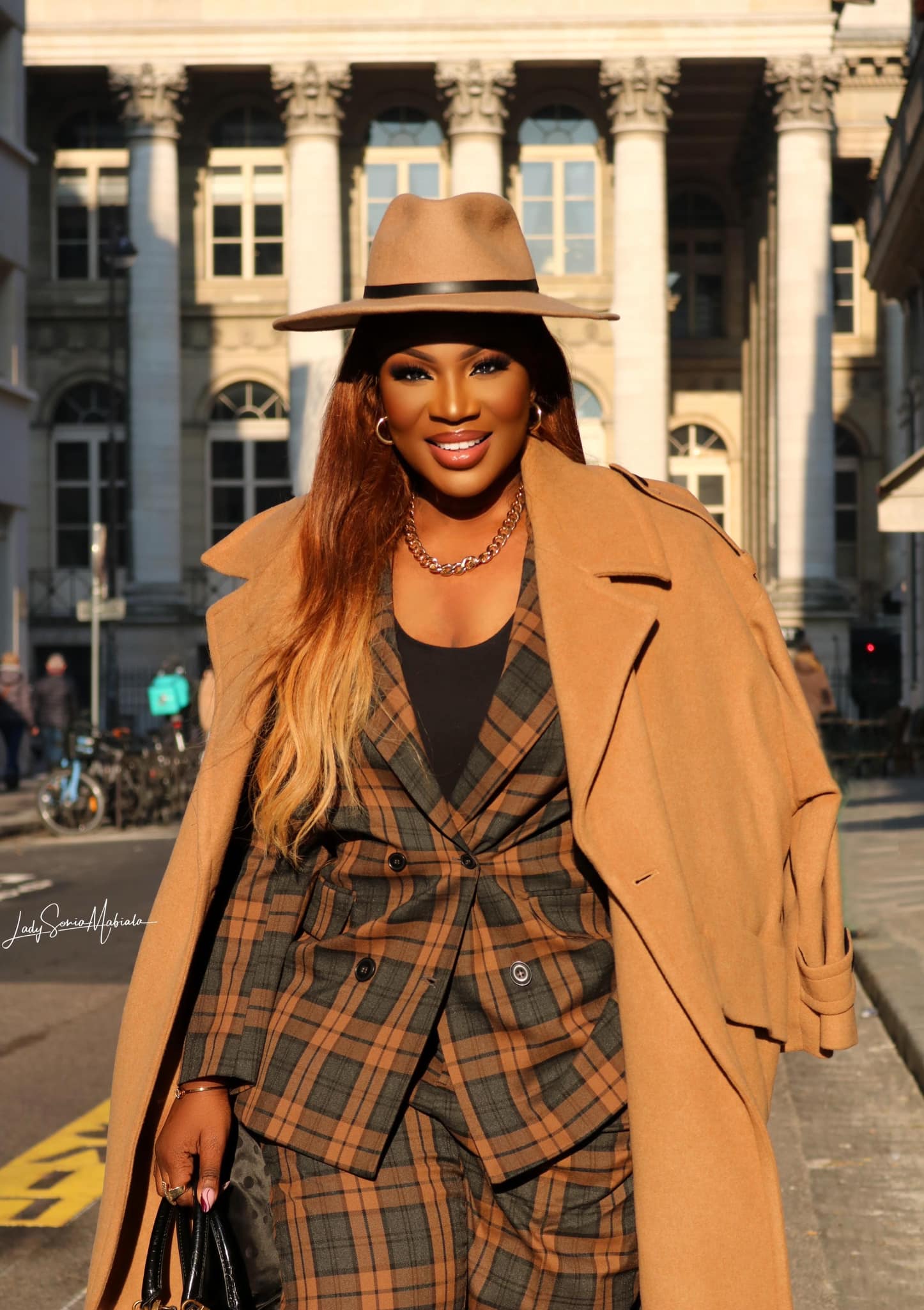 Lady - Darling, donne moi ton cerveau 🧠 et une seconde de lecture. 🔵 Si ...