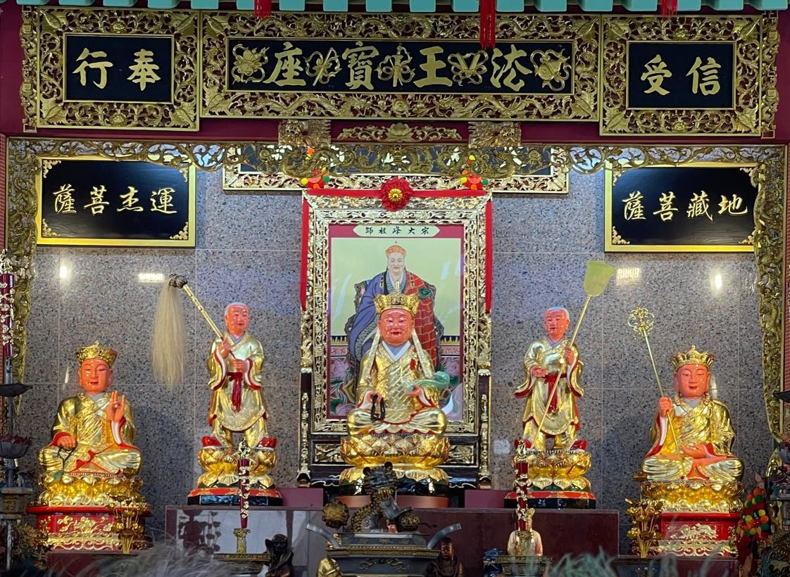 慈佛善堂诵经部 - 慈佛善堂诵经部 added a new photo.