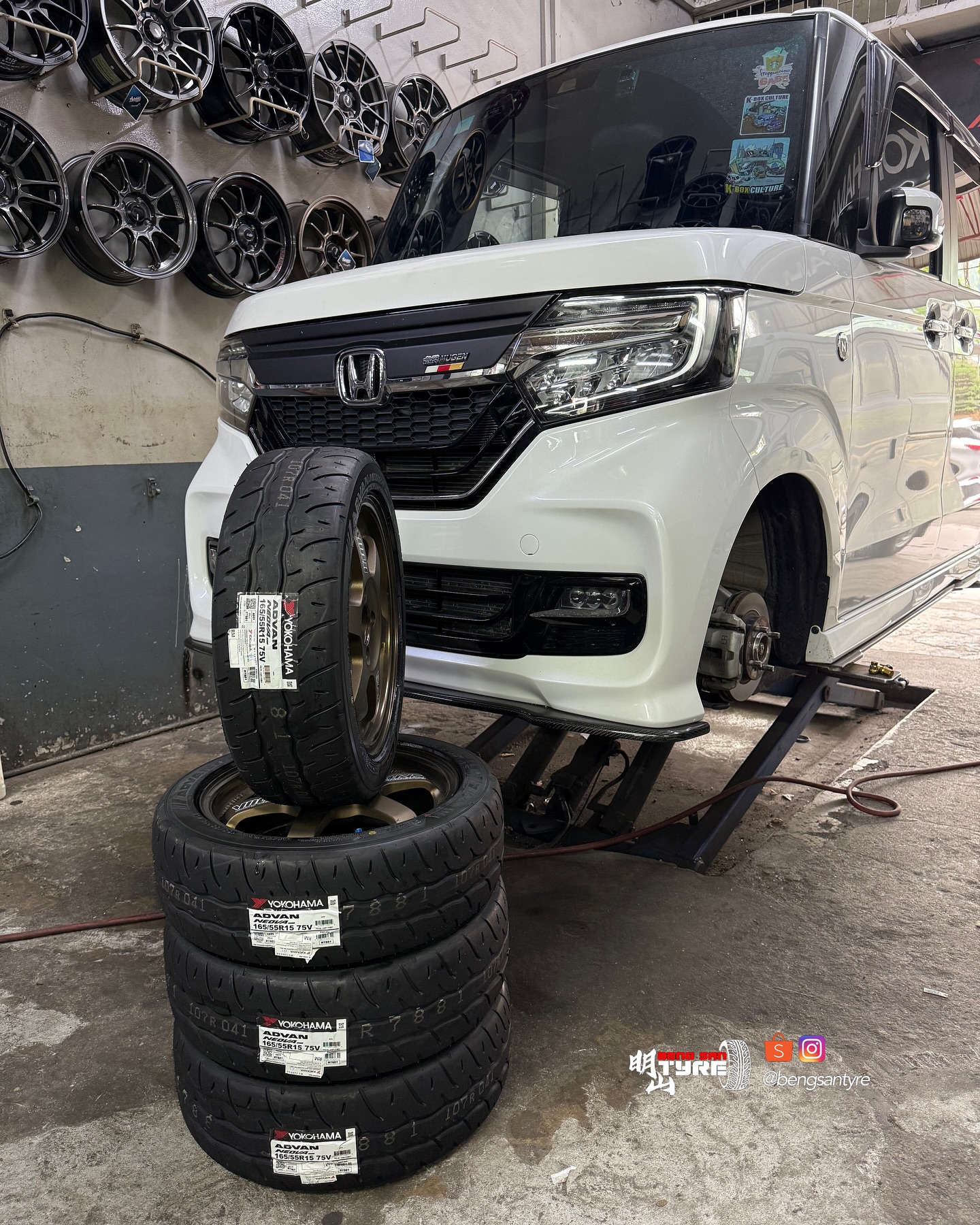 Vehicle Model : Honda N-Box <Parts Upgrade> -Yokohama Advan Neova 