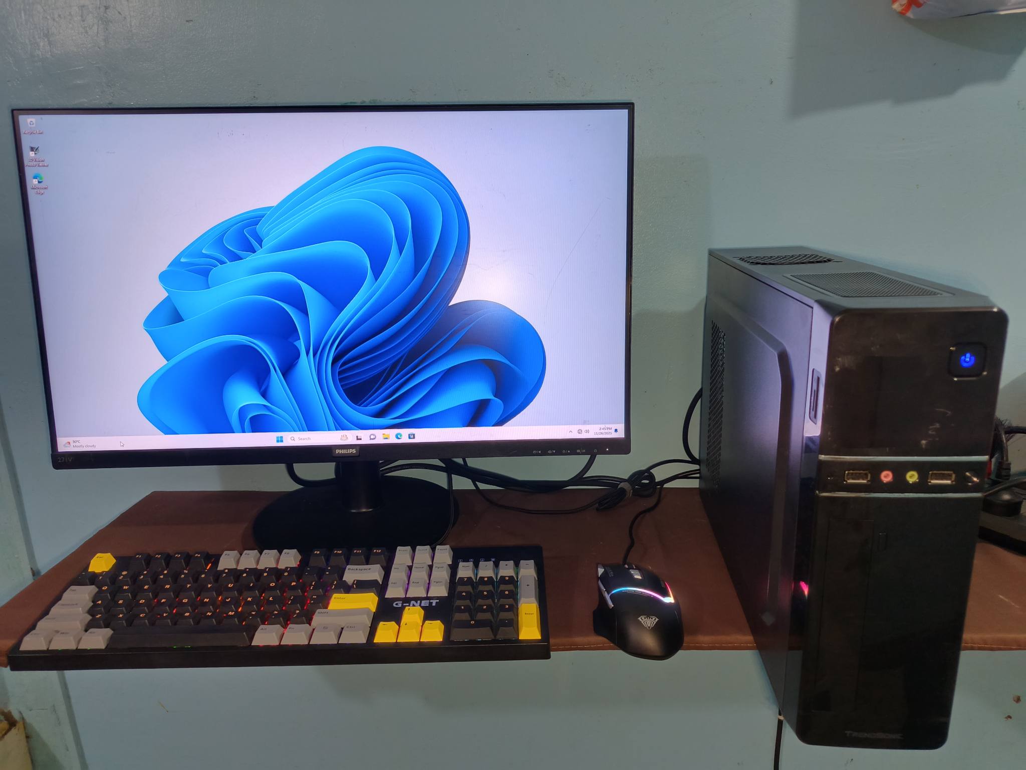Gaming pc set 10,500. Core i7 - 7700 3.60Hz. 16GB RAM DDR4. 256GB 