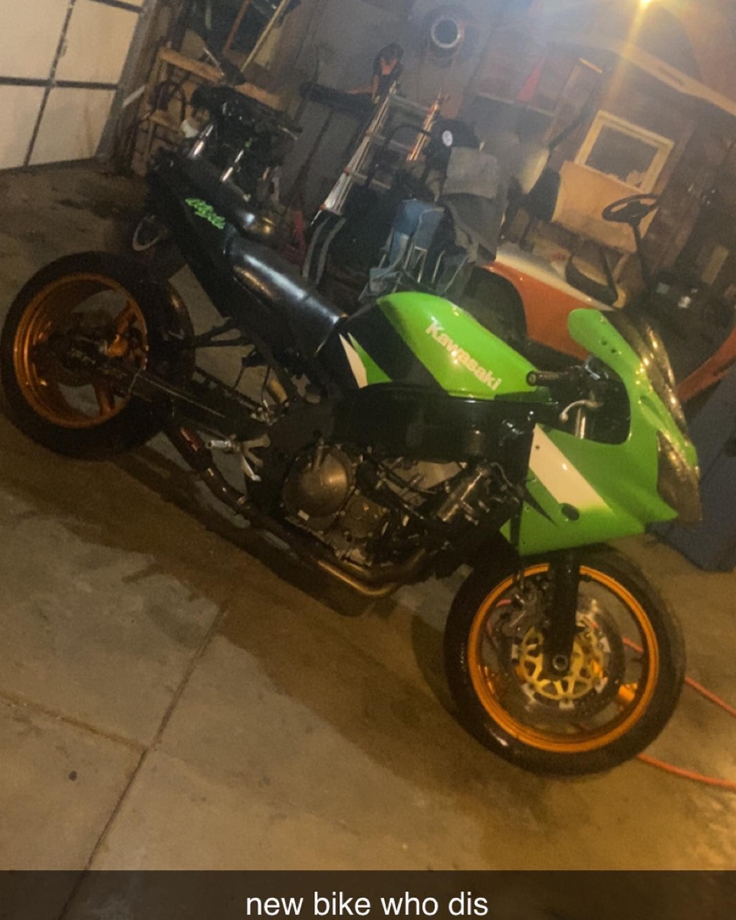 01 Kawasaki ninja zx9r looking for a shop in ohio that can work on