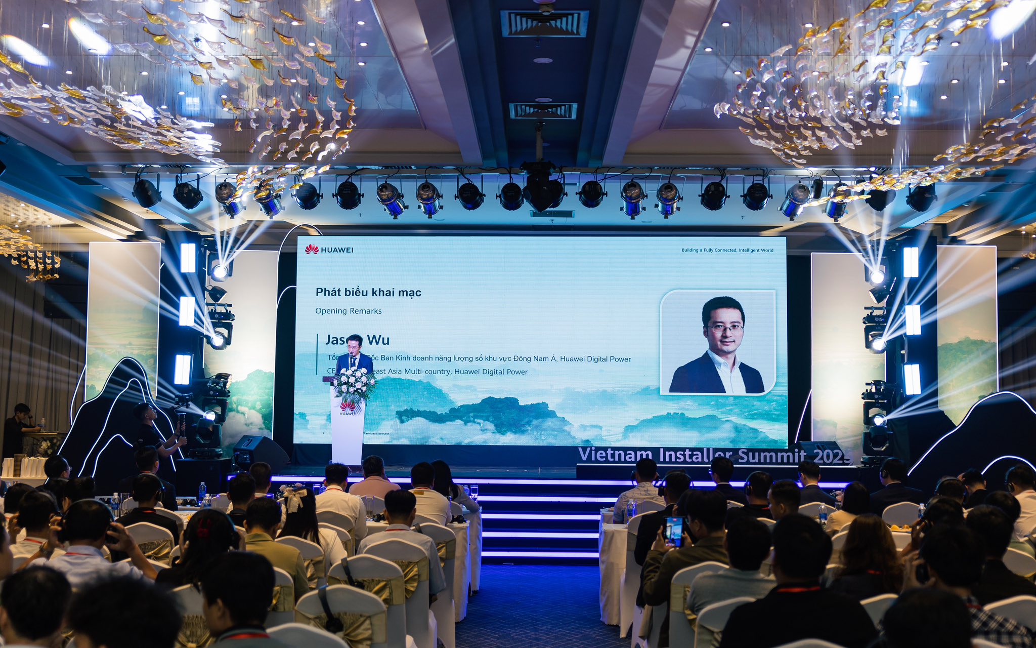 Huawei - 💎 Hội thảo Vietnam Installer Summit 2025 dành... | Facebook