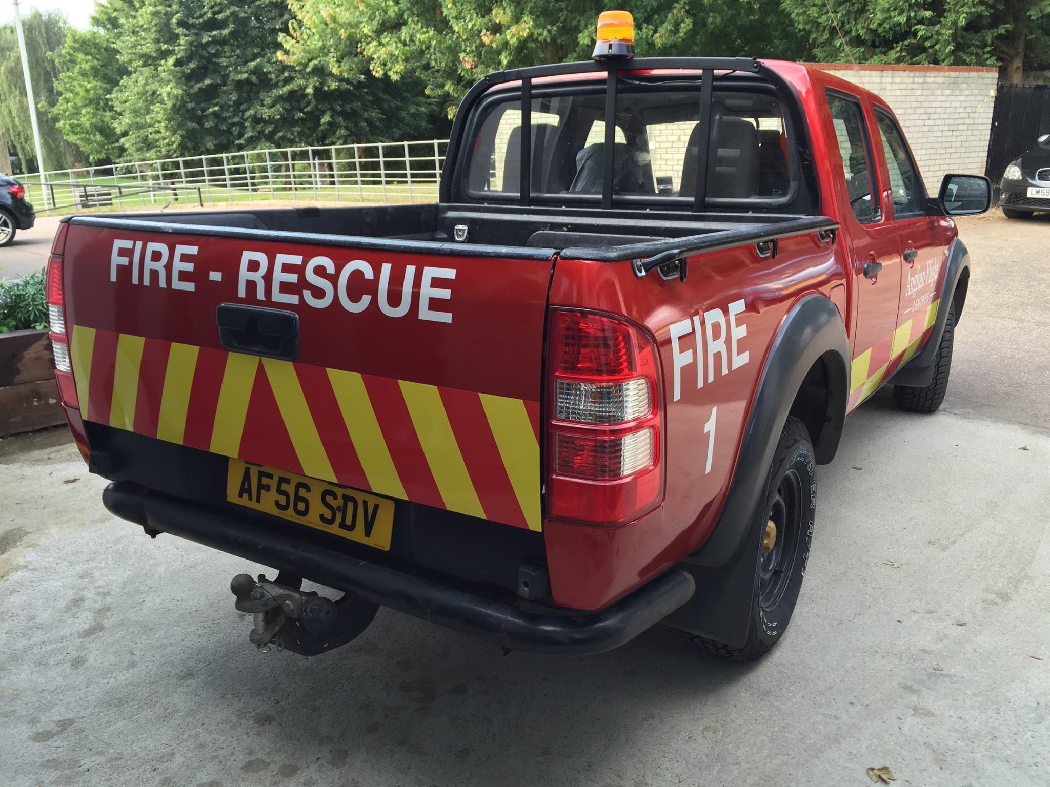 Transforming a white Ford Ranger... - Leading Edge Graphics | Facebook