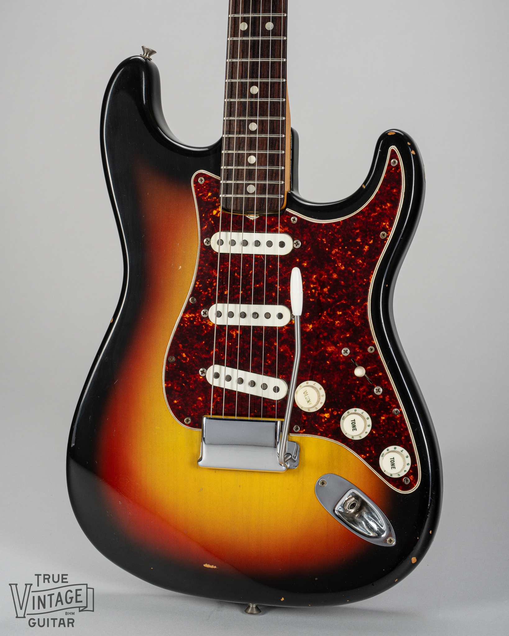 Rare 1987 Fender Custom Shop Stratocaster Guitar with Unique Features