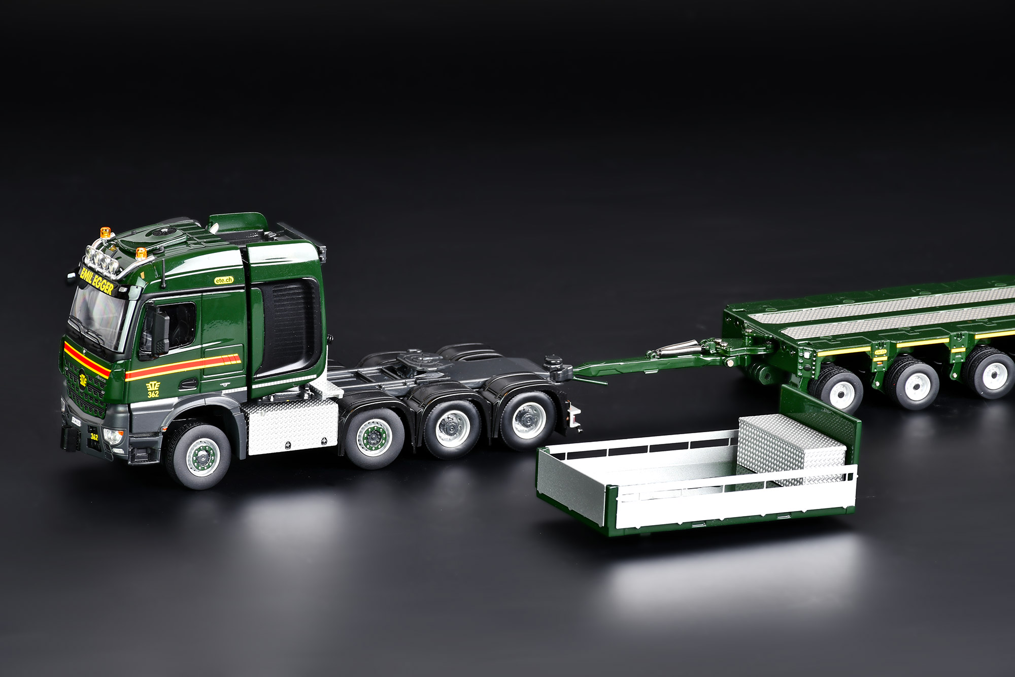 IMC 1/50 タダノ メルセデス 8x4 7a Nooteboom おもちゃ IMC 1/50 タダノ メルセデス 8x4 7a Nooteboom