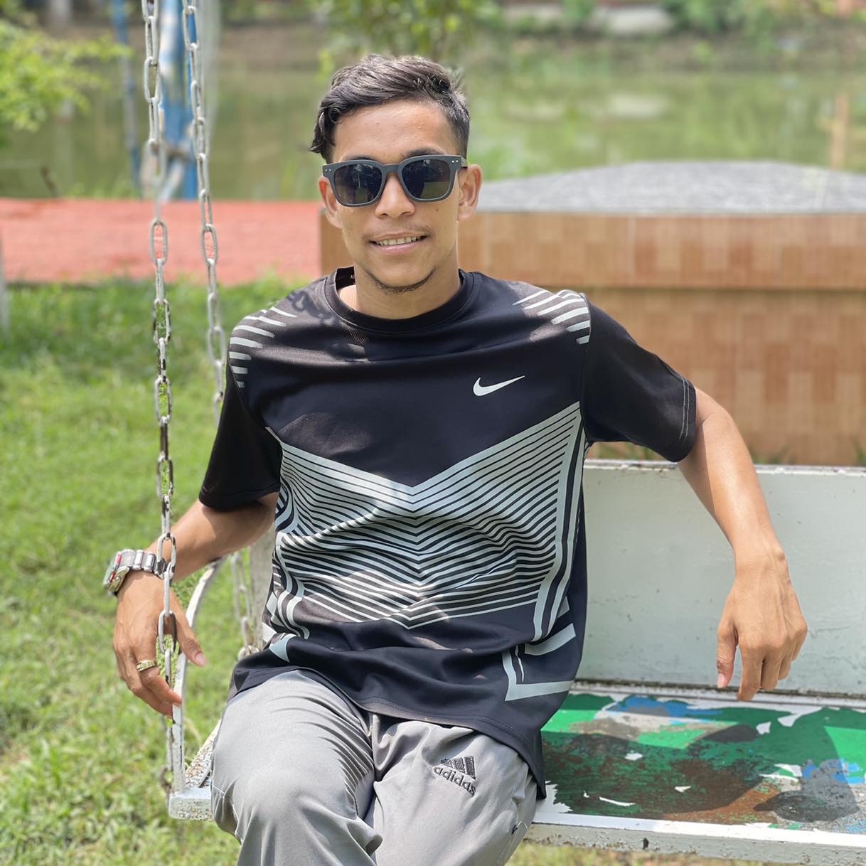 Md Akash AL
