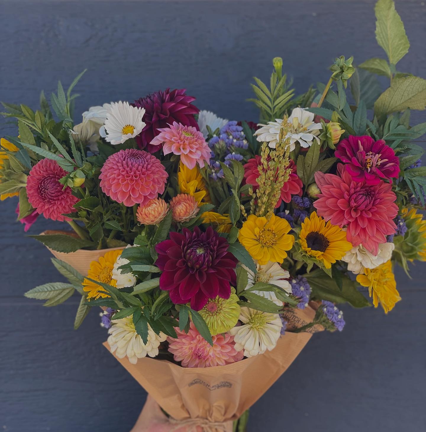“🌸 The Roadside Stand is OPEN NOW! 🌸... - Dutch Roots Farm | Facebook