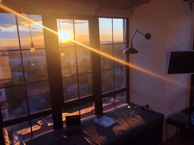 Photo inspiration: Gallery Detail: Rise Shine Window Care