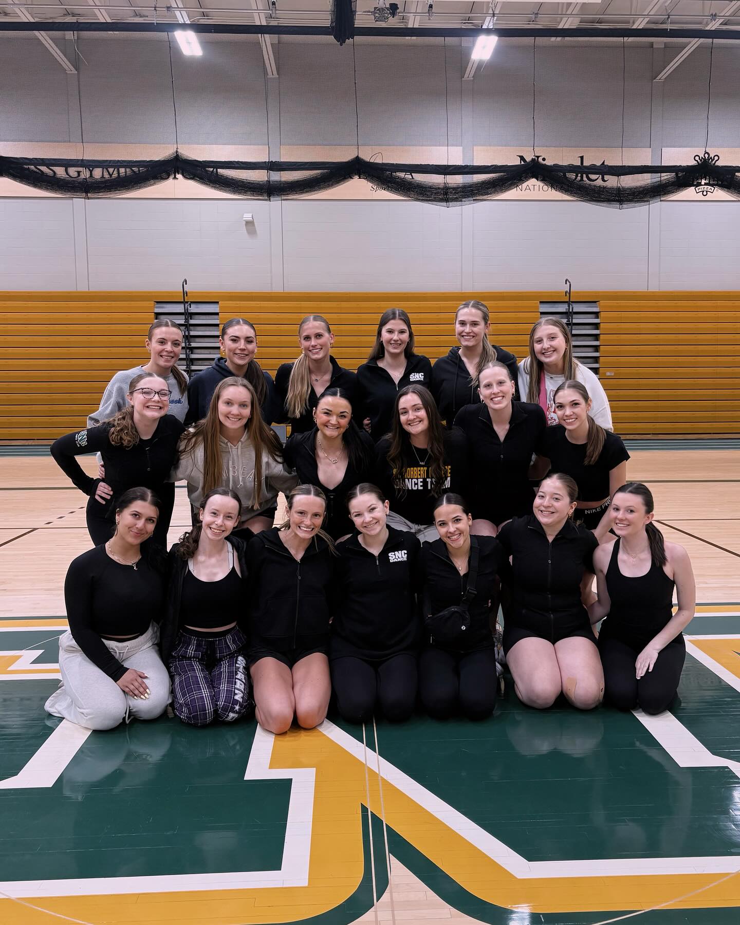 THE NEW TEAM IS HERE!!!! 2025-2026 season here we come!!!! ✨