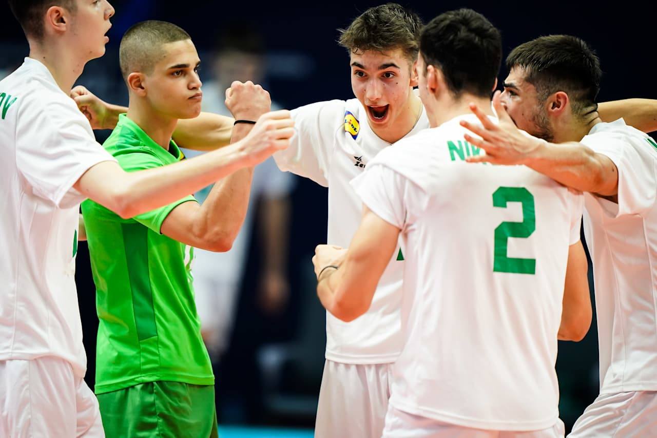 BULGARIA 🇧🇬 takes second set against JAPAN 🇯🇵 2:0 (27-25 , 25-23)