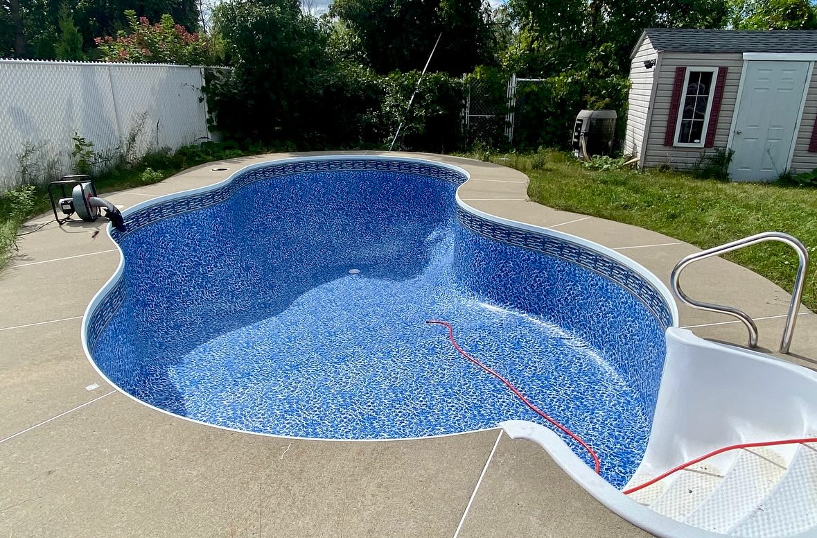 Pools 'R' Us Inc.