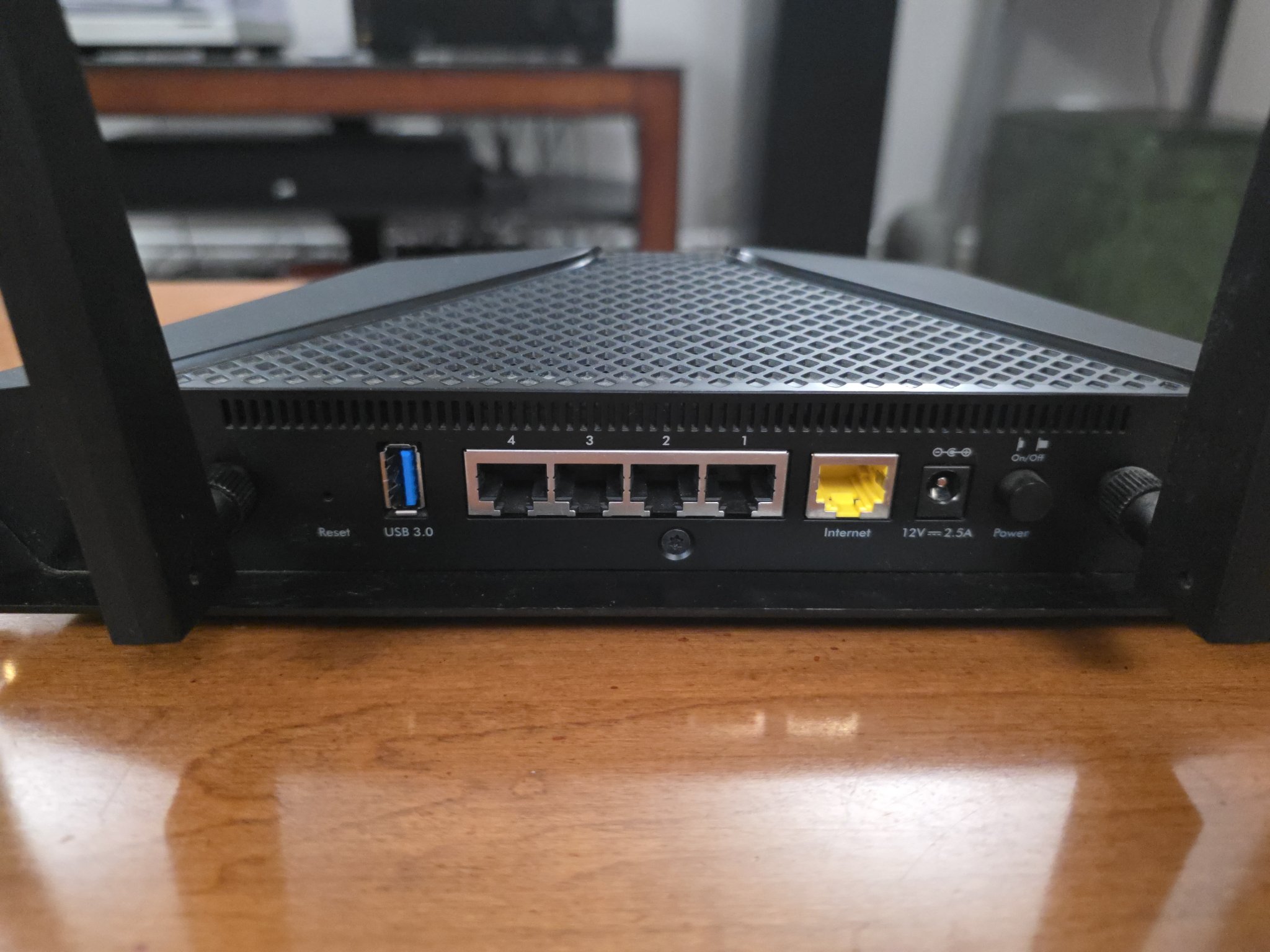 NETGEAR Nighthawk 6-Stream AX5400 WiFi 6 Router (RAX50) - AX5400 Dual ...