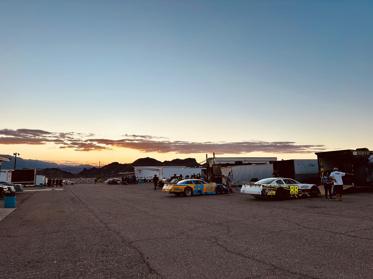 4 Karr 84 Motorsports
