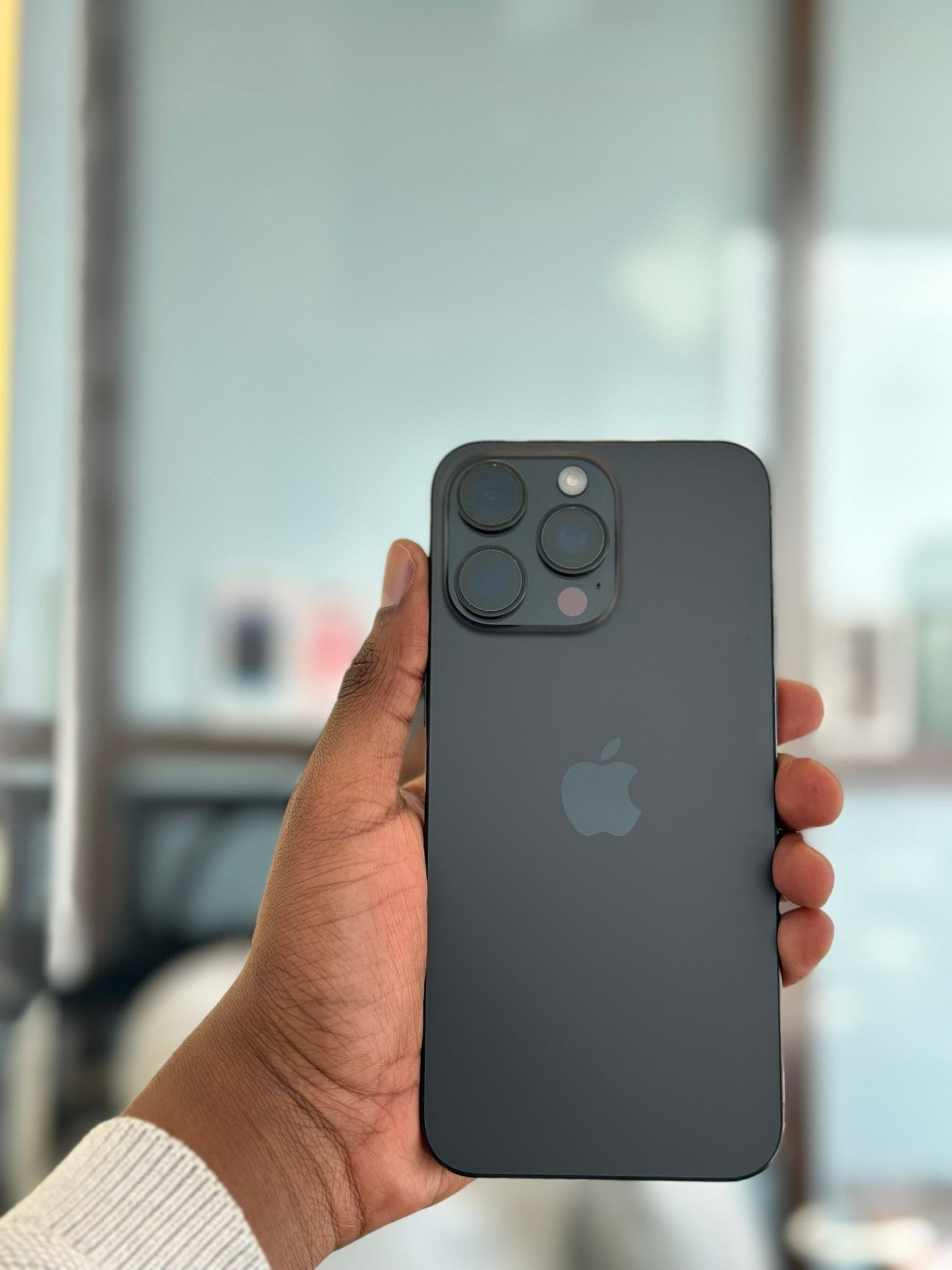 Iphone 15 Pro Max 256gb eSim Storage 256gb American version eSim 