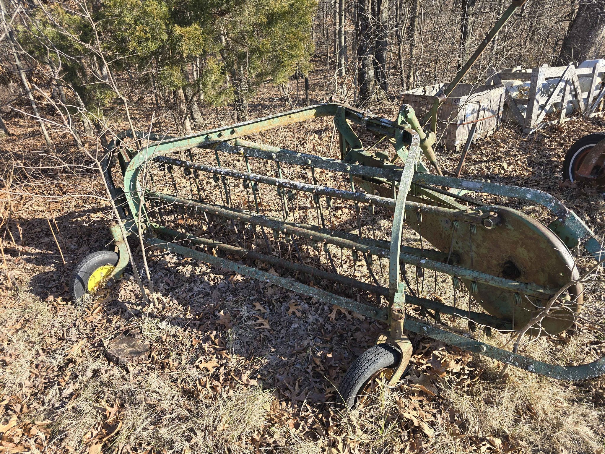 John deer 350 rake - Garden Tools & Equipment - Eolia, Missouri ...