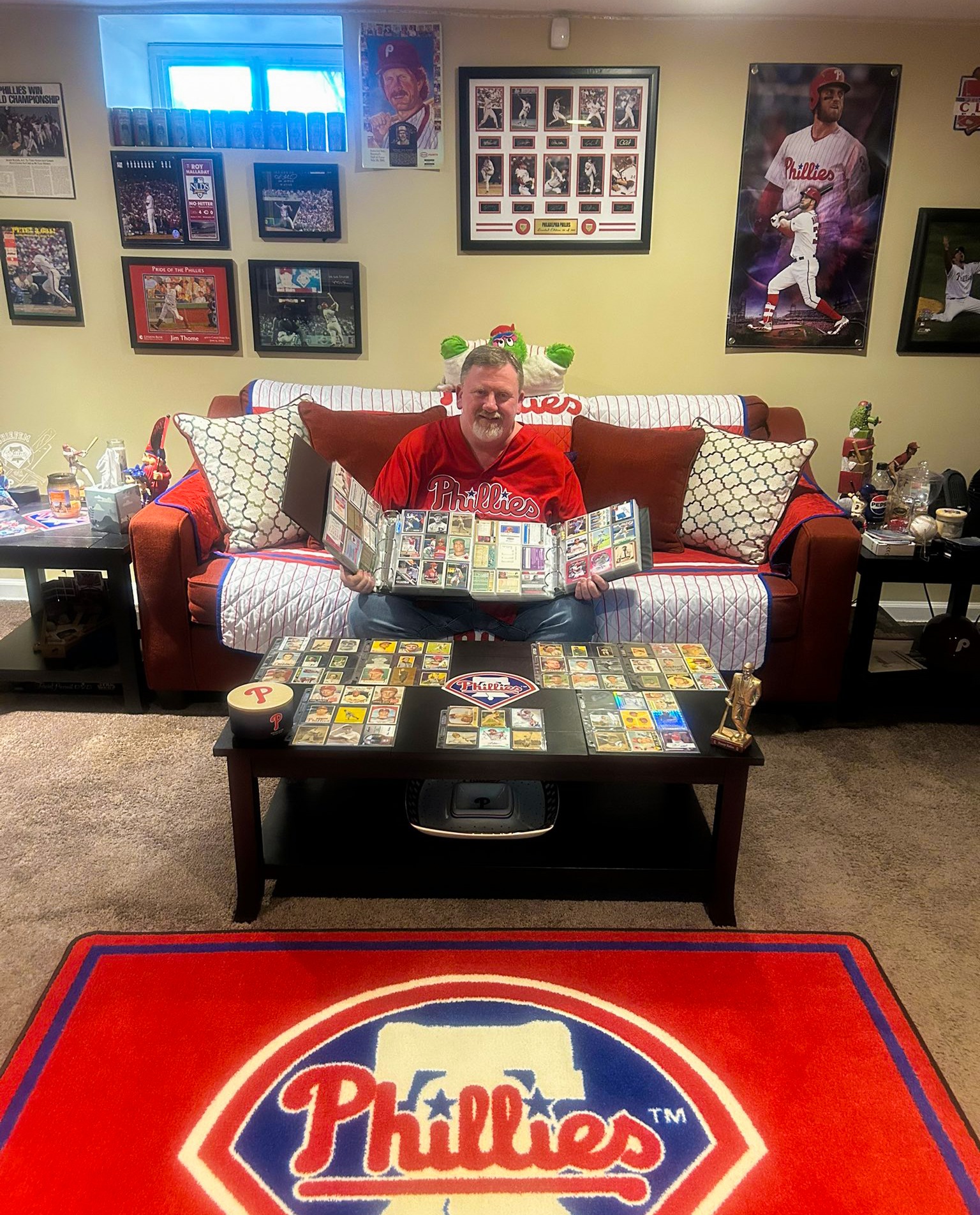 Topps - This is dedication. Keith is attempting to... | Facebook