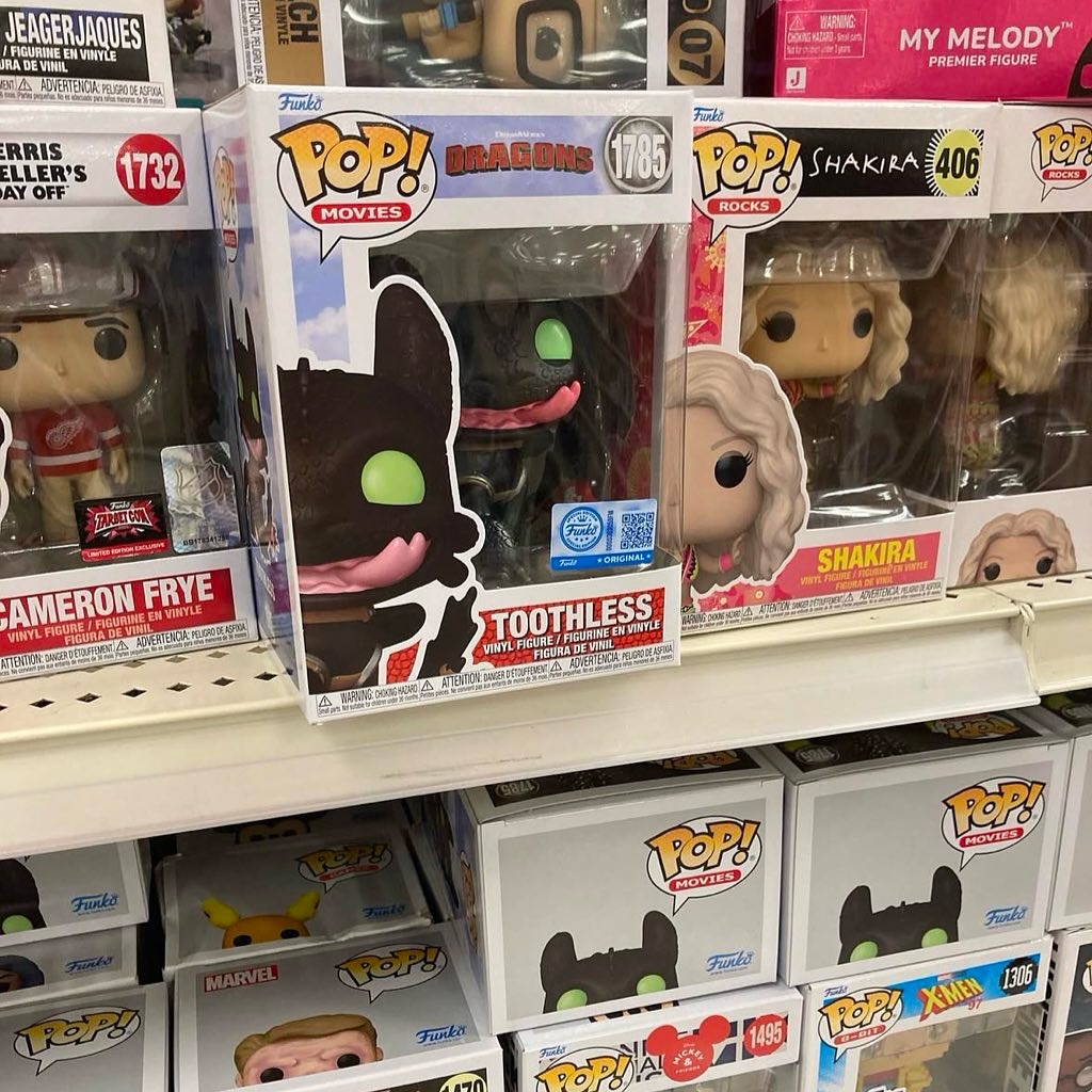 Funko POP News - Target exclusive Toothless Funko POP!... | Facebook