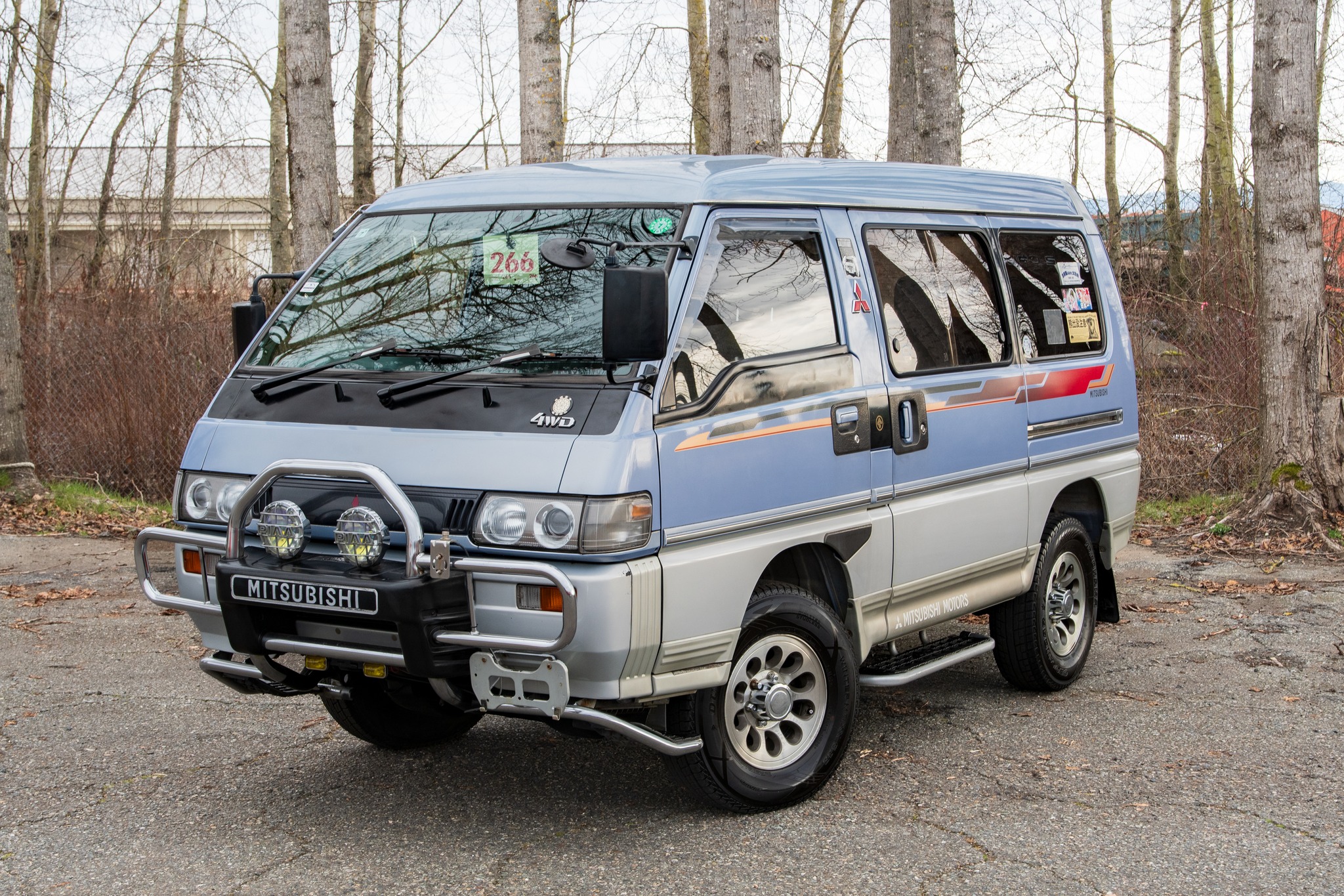 ☆Available Now☆ 1993 Mitsubishi Delica☆ Turbo Diesel 4D56 / 4WD