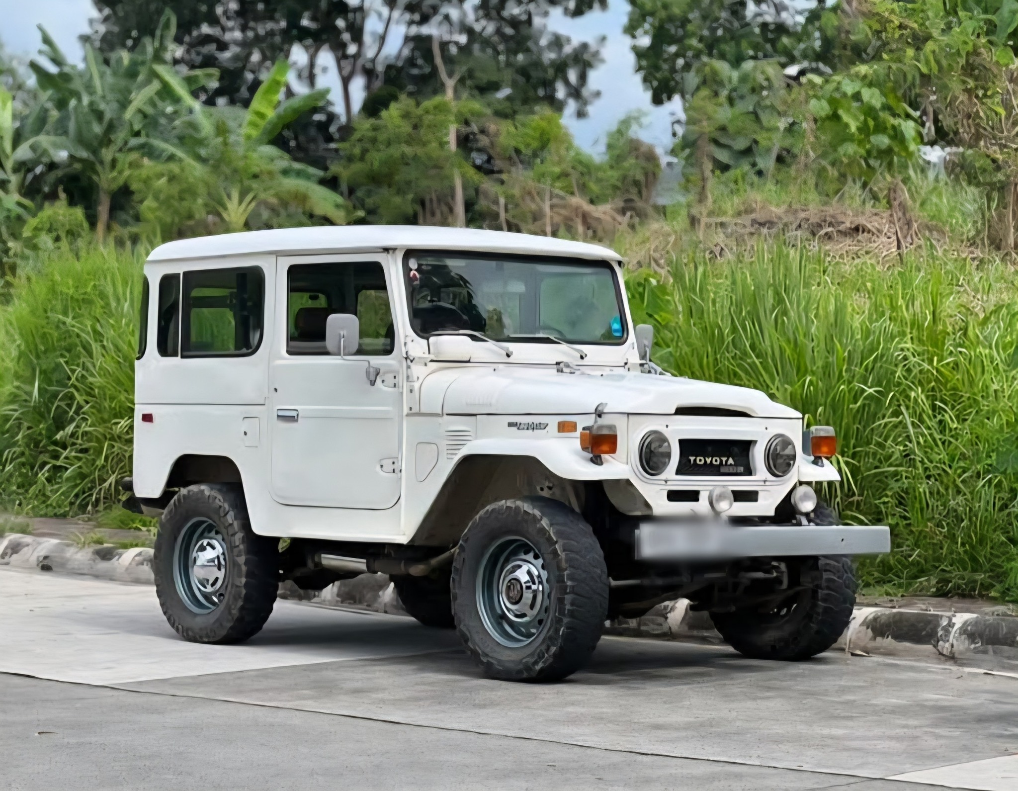 Lumang - 1978 Toyota Land Cruiser FJ40 Owner: Kicker Emborgo | Facebook