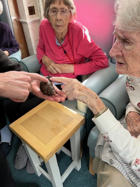 Residents at Redcot Care Home... - Friends of the Elderly | Facebook