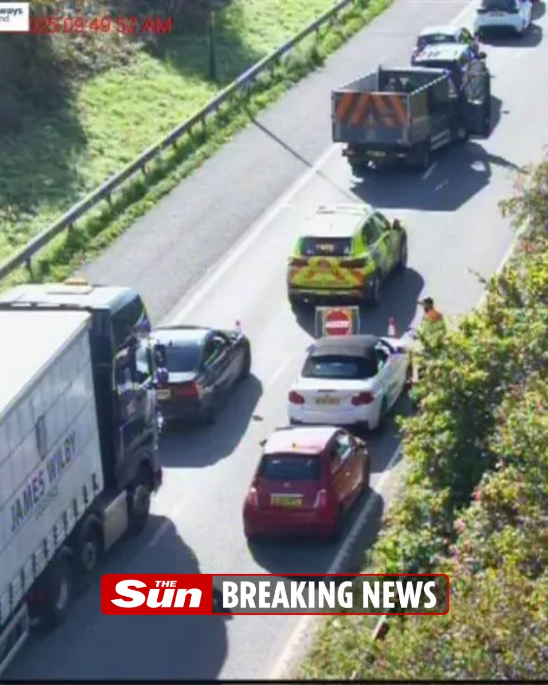 The Sun - Major motorway closed as drivers warned of long delays | Facebook