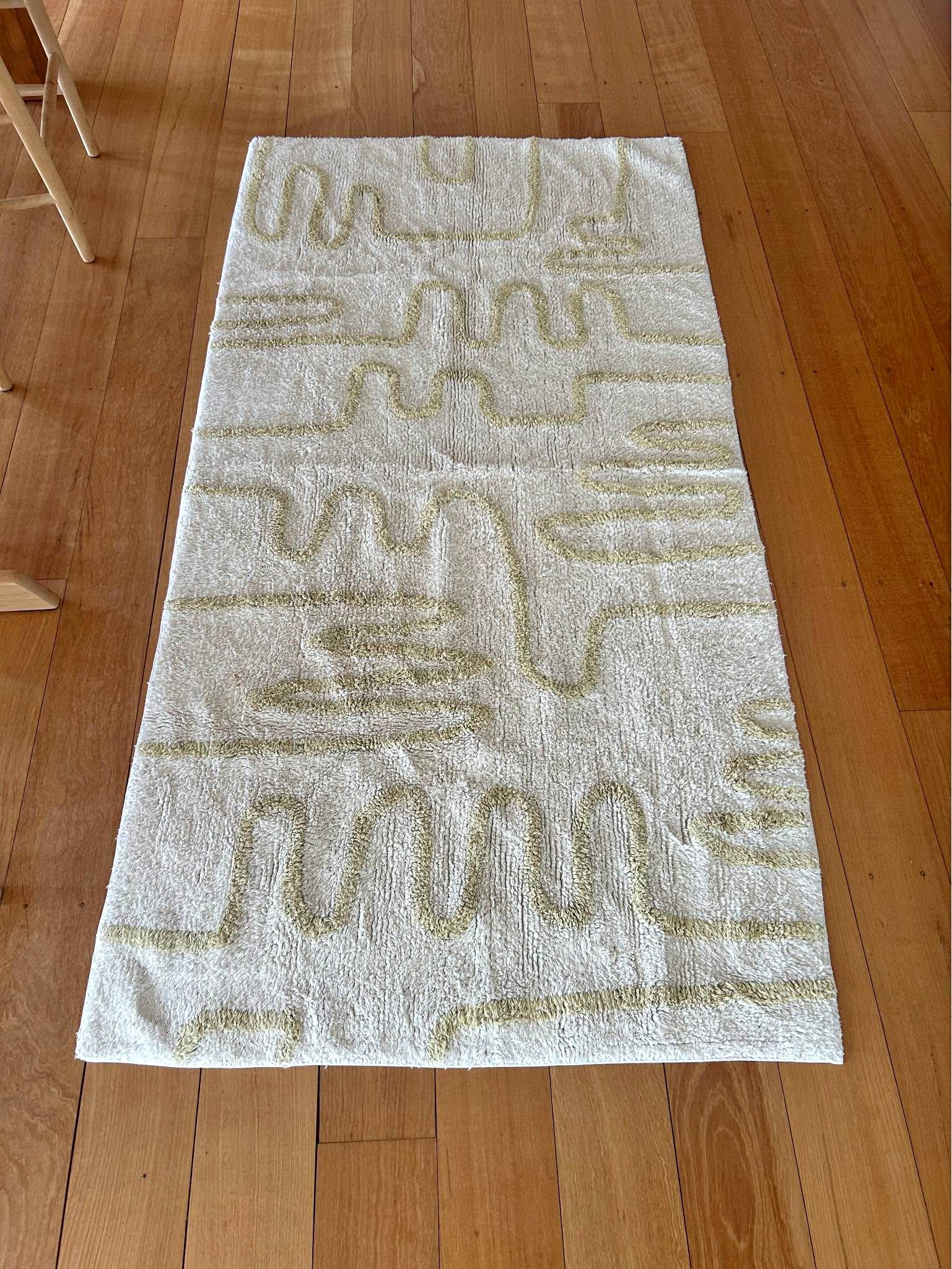 Large Bath Matt - Bath Mats & Rugs - Newrybar | Facebook Marketplace ...