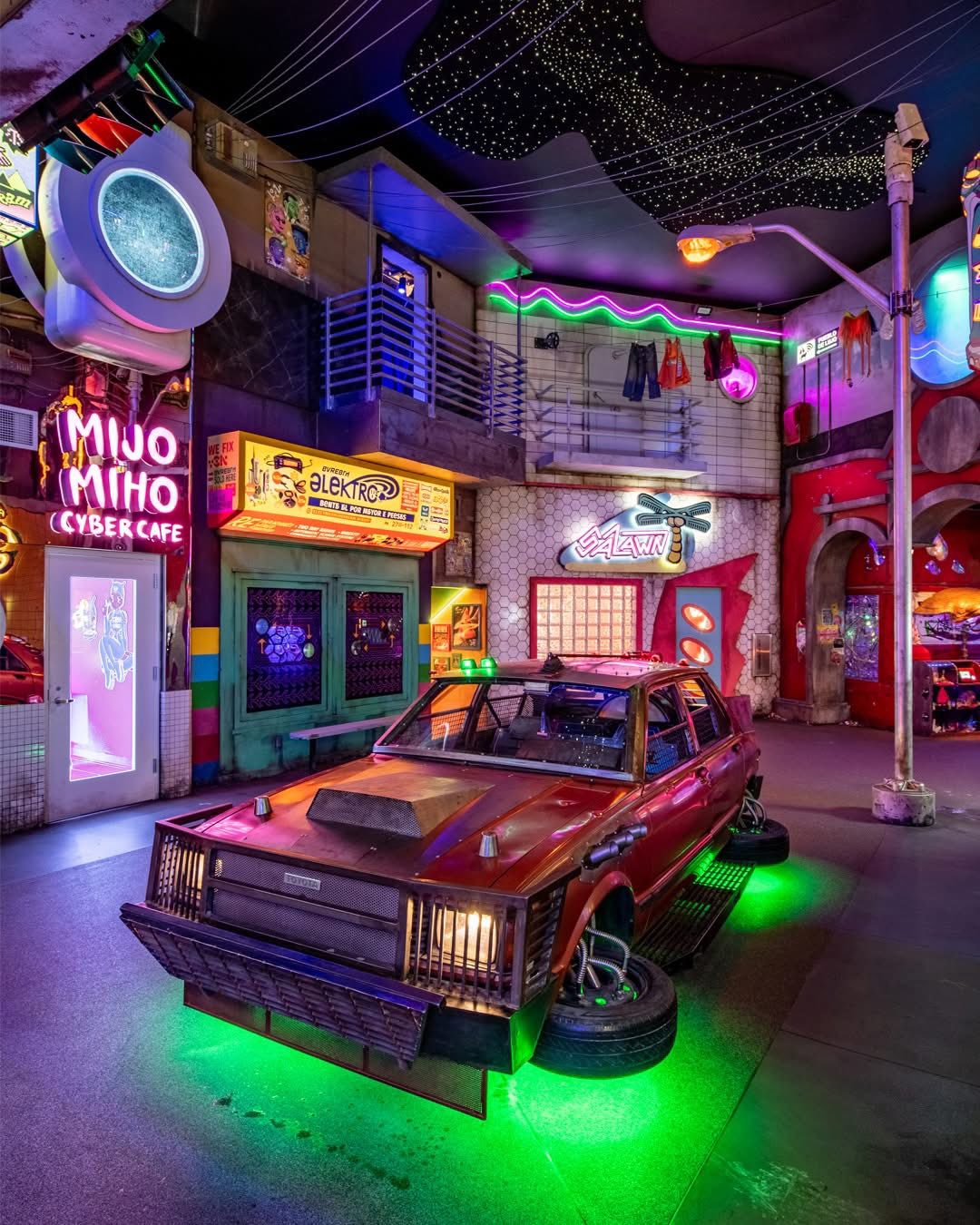 ✨ Let's go to Meow Wolf! ✨ Step through mysterious portals