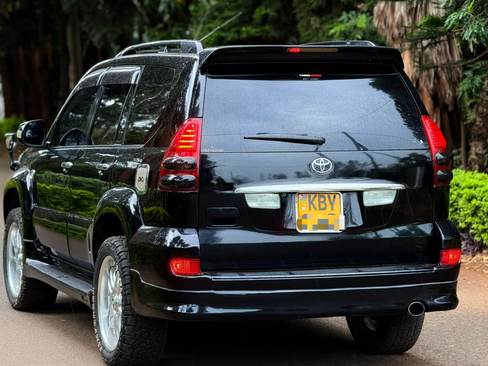 山50 The Future of Adventure: 2024 Toyota Land Cruiser Prado J250 ZX