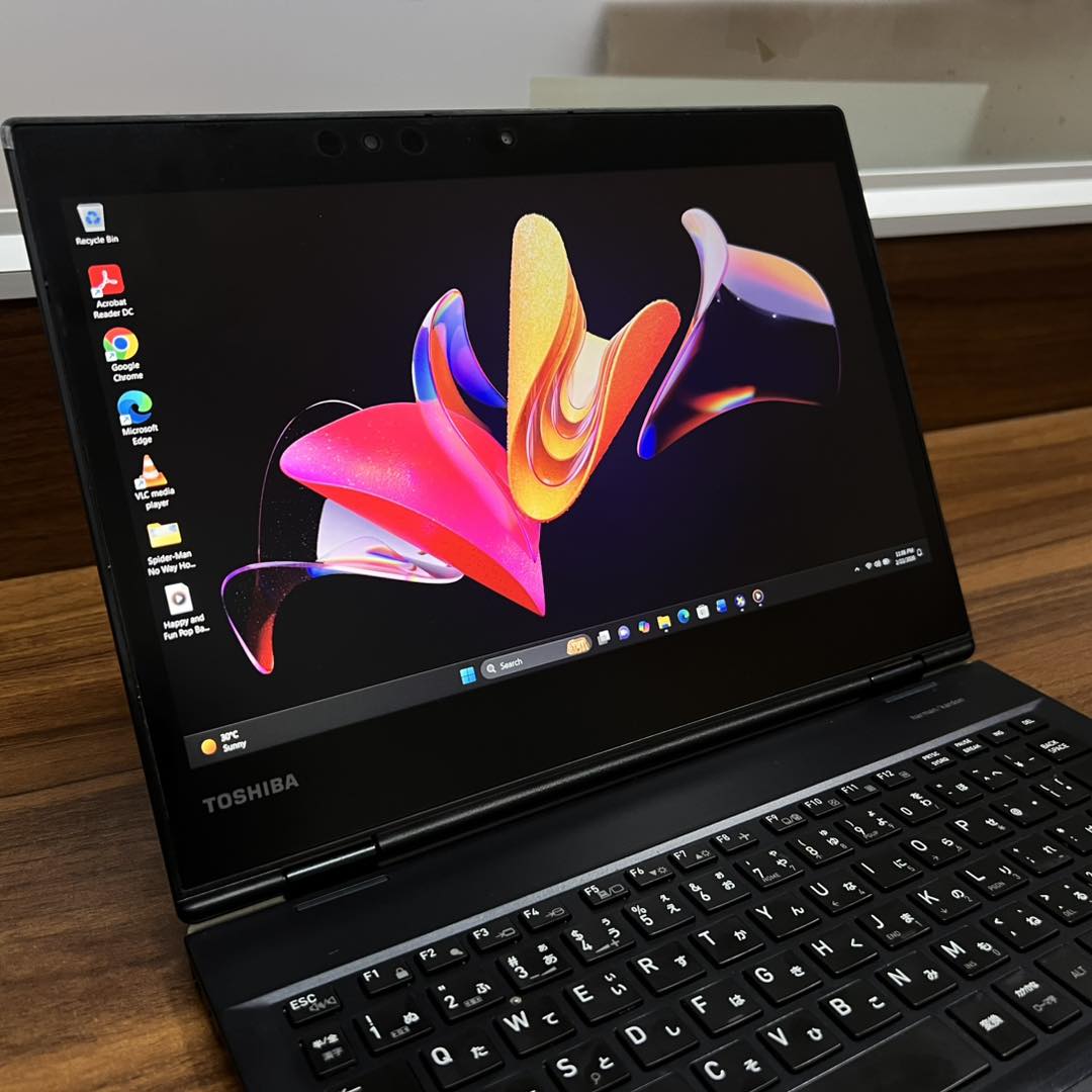 toshiba dynabook vc72 d 2 in 1 laptop tablet | 360 flip | touch