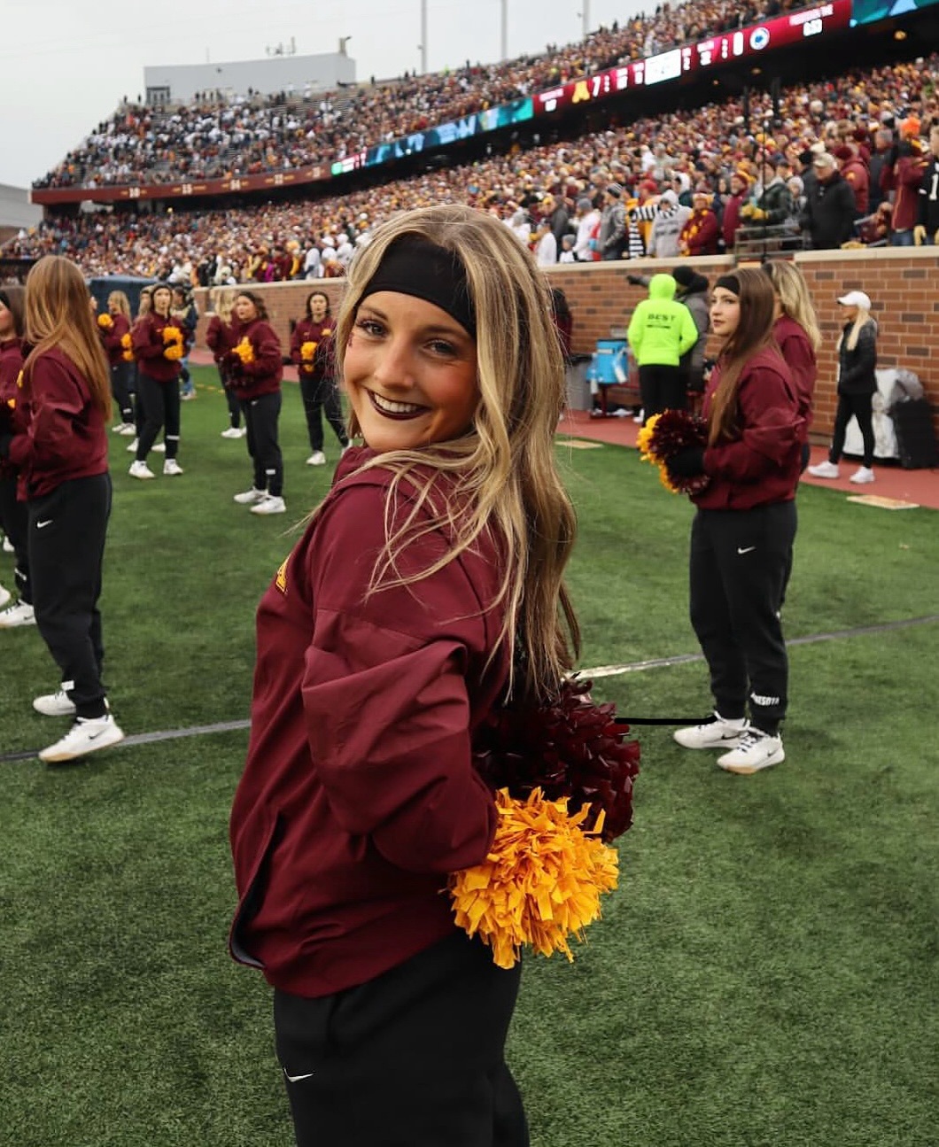 University of... - University of Minnesota Dance Team