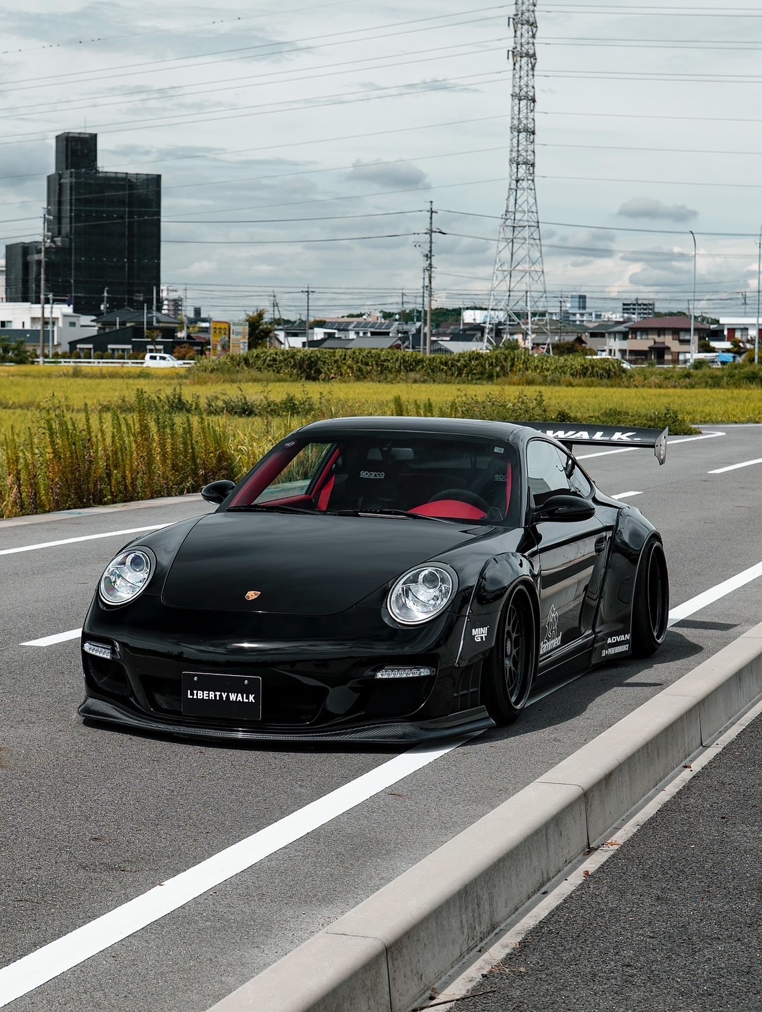 LB☆WORKS PORSCHE 911 🔥🔥🔥 @homare007 #lb #lbworks #libertywalk