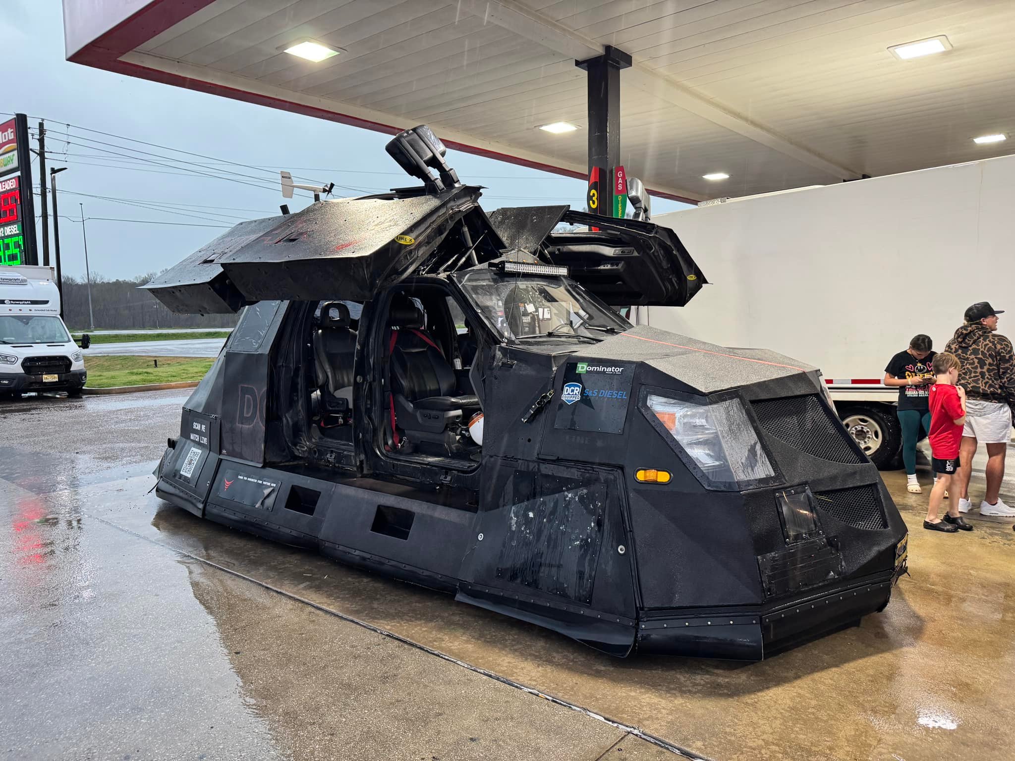 Reed Timmer’s Dominator 3 at Pilot.... - Scotty Ray Report | Facebook