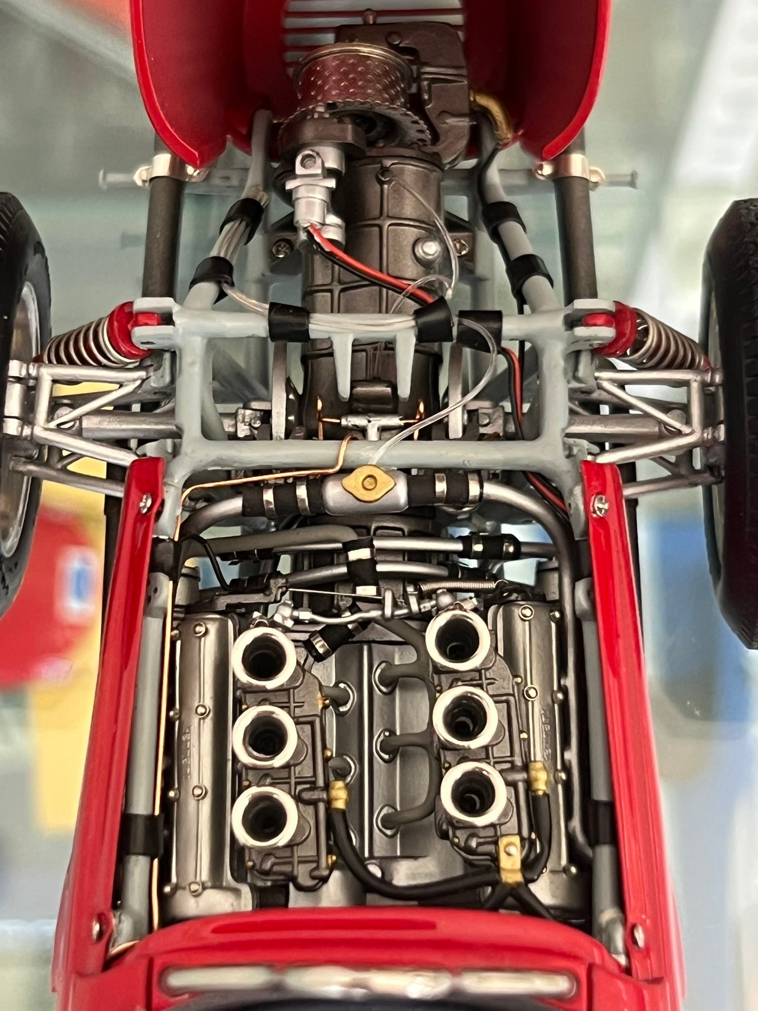 1:18 CMC 1961 Ferrari Dino 156 F1 O00 О O そ . N GT