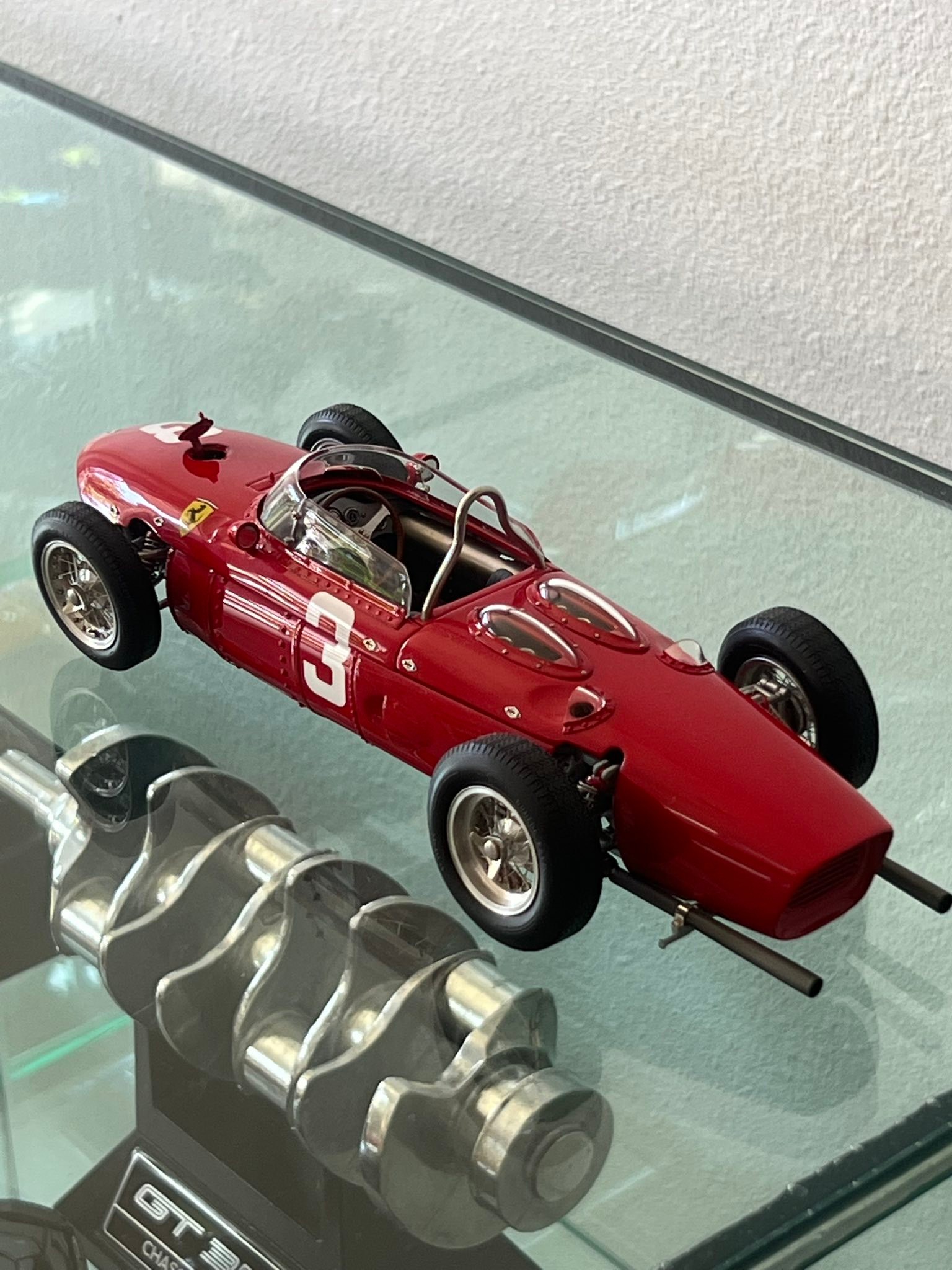 1:18 CMC 1961 Ferrari Dino 156 F1 O00 О O そ . N GT