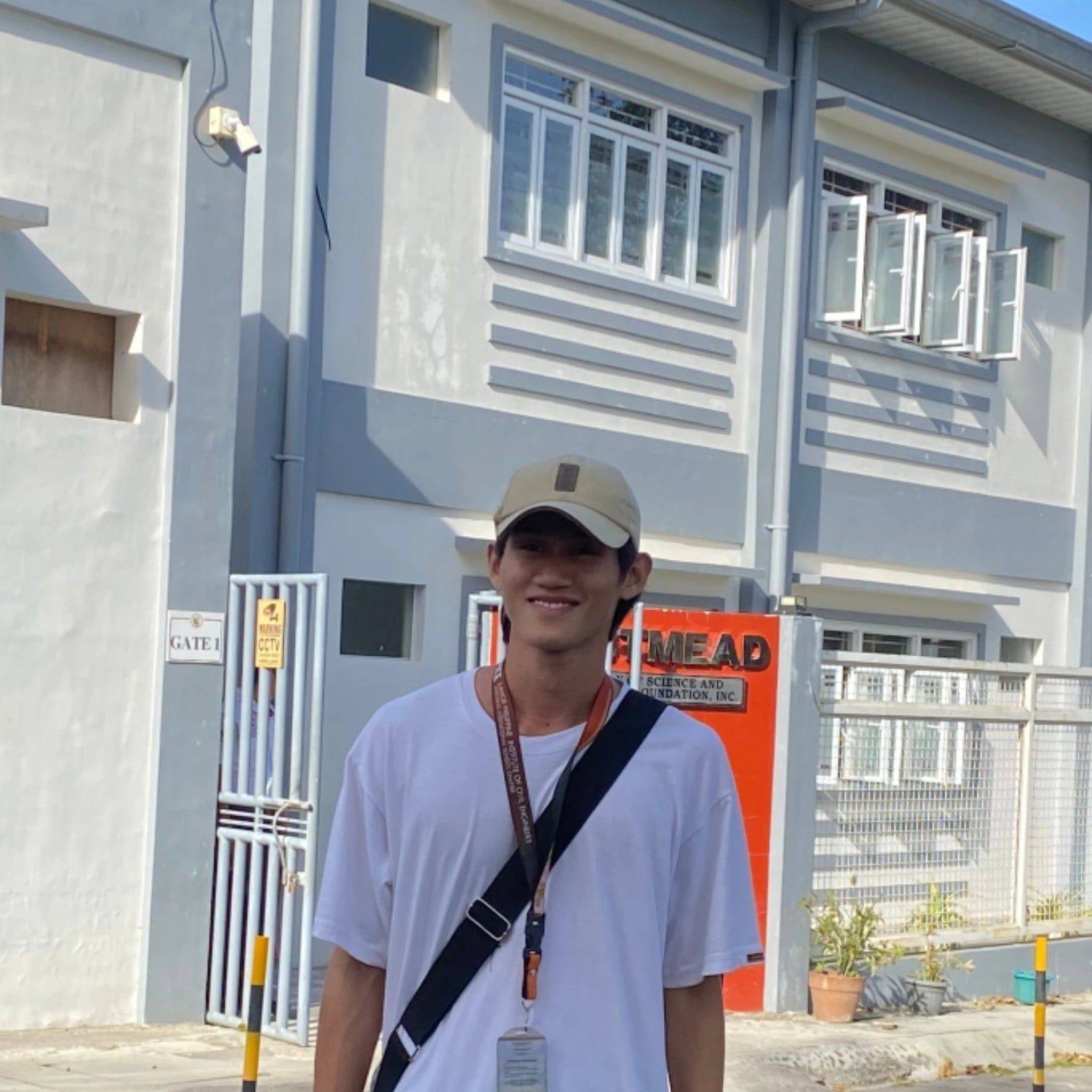 Larry Delos Reyes Axalan Jr.
