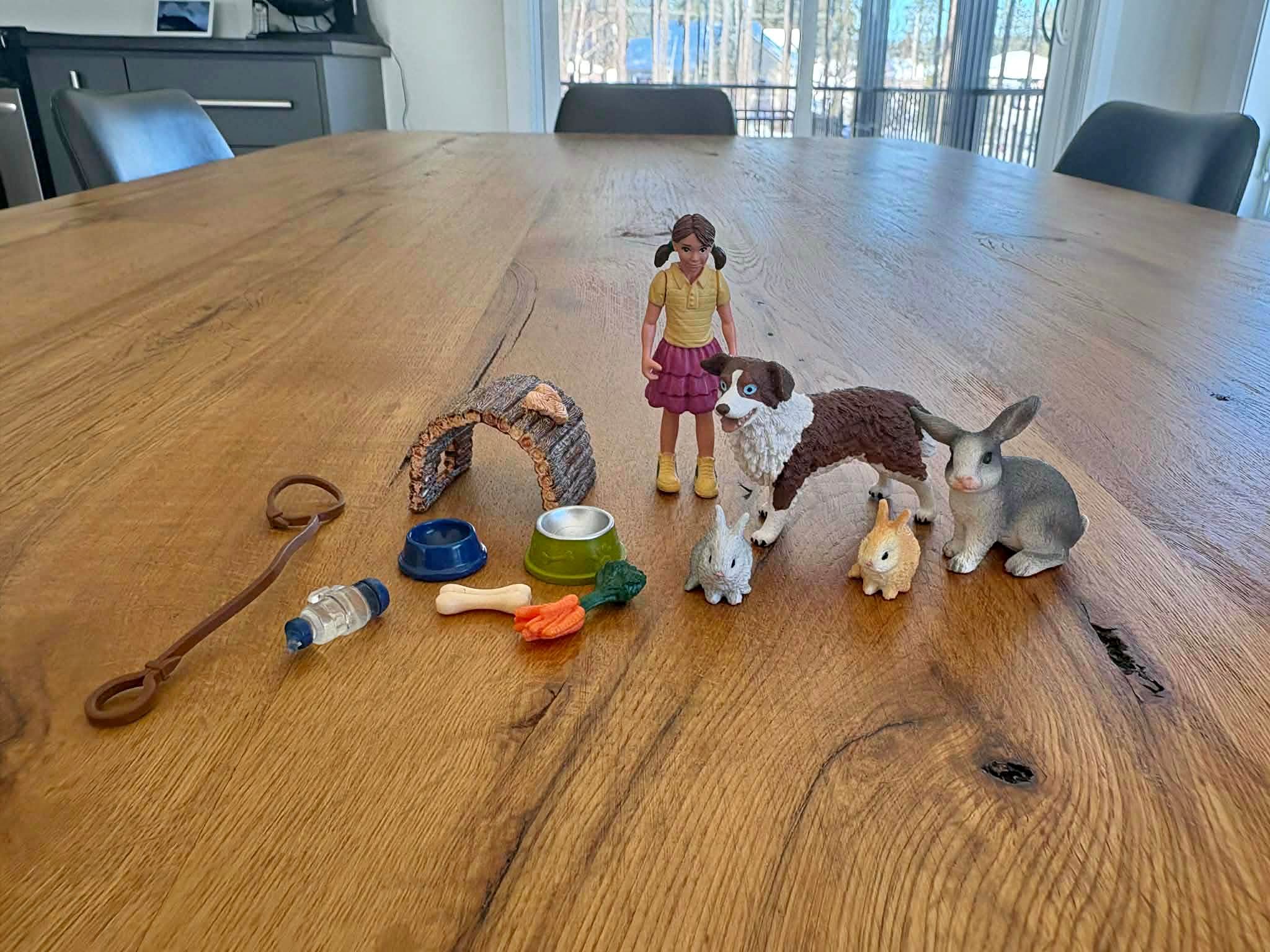 Schleich FARM WORLD – Clapier à Lapins – 16 Pièces Avec 3 Figurines, Enclos, Tunnel, Carotte – Dès 3 Ans