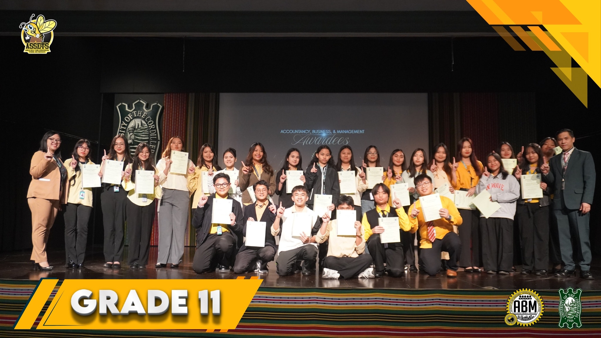𝐀𝐁𝐌 𝟏𝐒𝐓 𝐓𝐑𝐈𝐌𝐄𝐒𝐓𝐄𝐑 𝐀𝐖𝐀𝐑𝐃𝐄𝐄𝐒 🐝🎖 Congratulations to our 𝐆𝐫𝐚𝐝𝐞 𝟏𝟏 𝐚𝐧𝐝 𝐆𝐫𝐚𝐝𝐞 ...