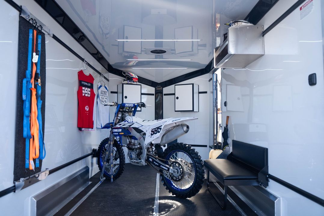 フック Check out this LifeTrac package by ATC! The Off-Road Motorcycle