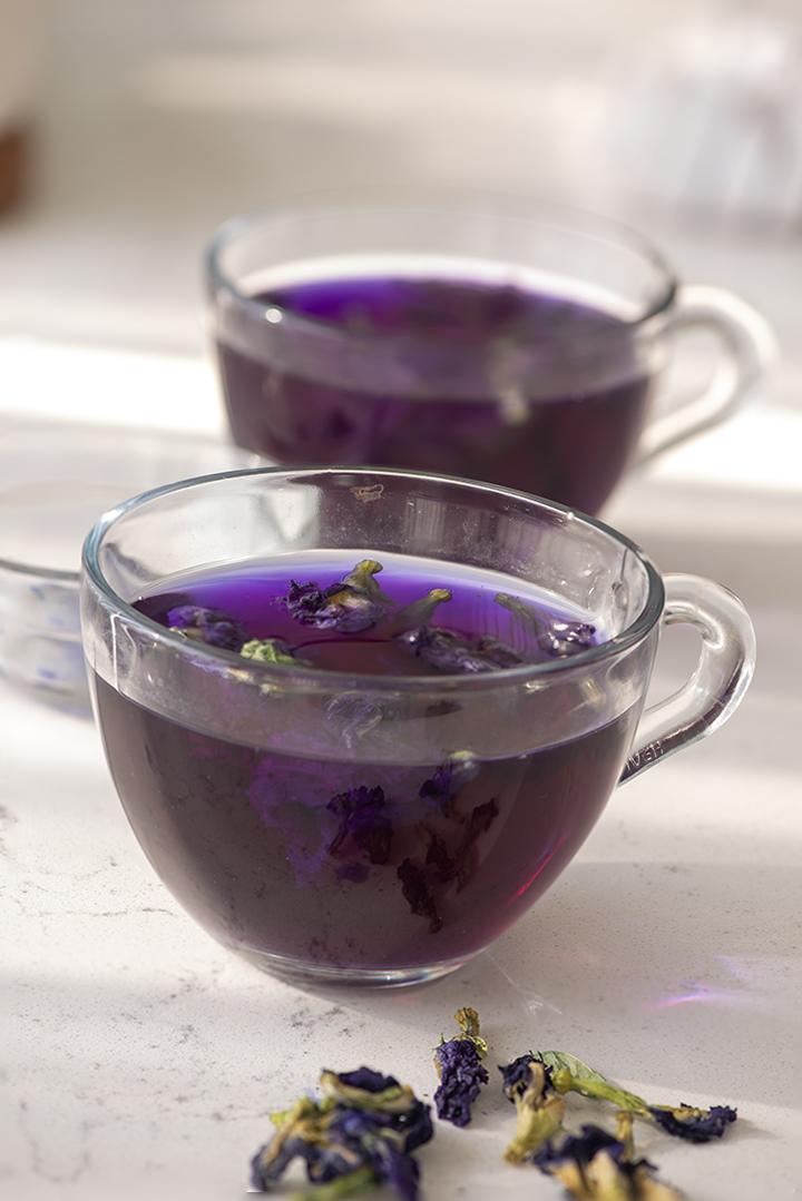This homemade natural mounjaro drink made with butterfly pea flowers is perfect as hot or iced tea for summers. Rich in antioxidants & vitamin C, it is easy & nutritional addition to