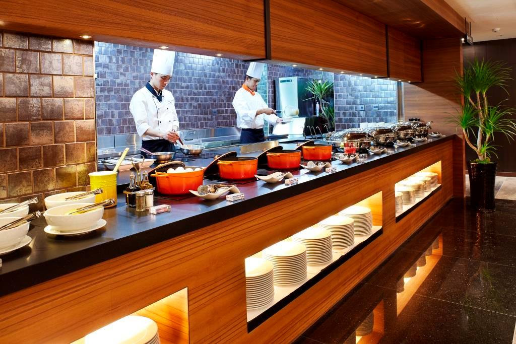 豐邑逢甲商旅 La Vida Hotel - VIVA 西餐廳 「VIVA」提供給客人高雅又不失時尚的用餐環境，每份餐點都是新鮮首選當天製作 ...