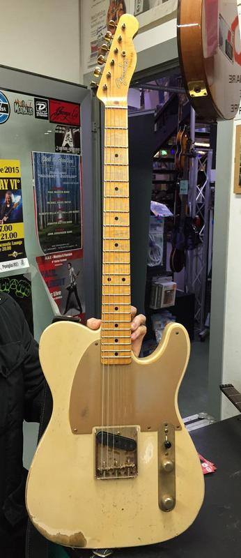 Squier Tele Custom converted to Esquire relic