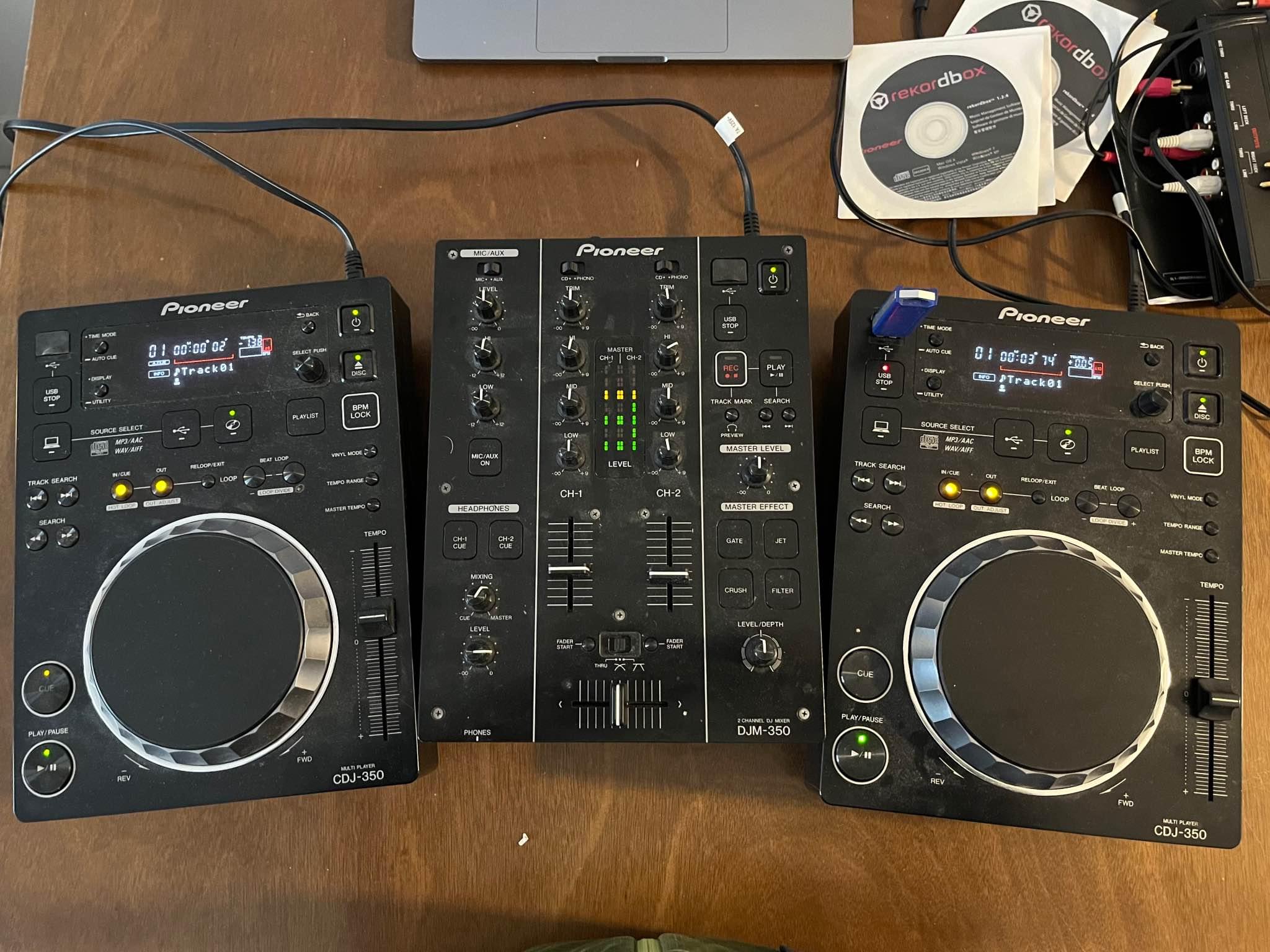 2 X Pioneer CDJ-350 & Pioneer DJM-350. full set - DJ Controllers