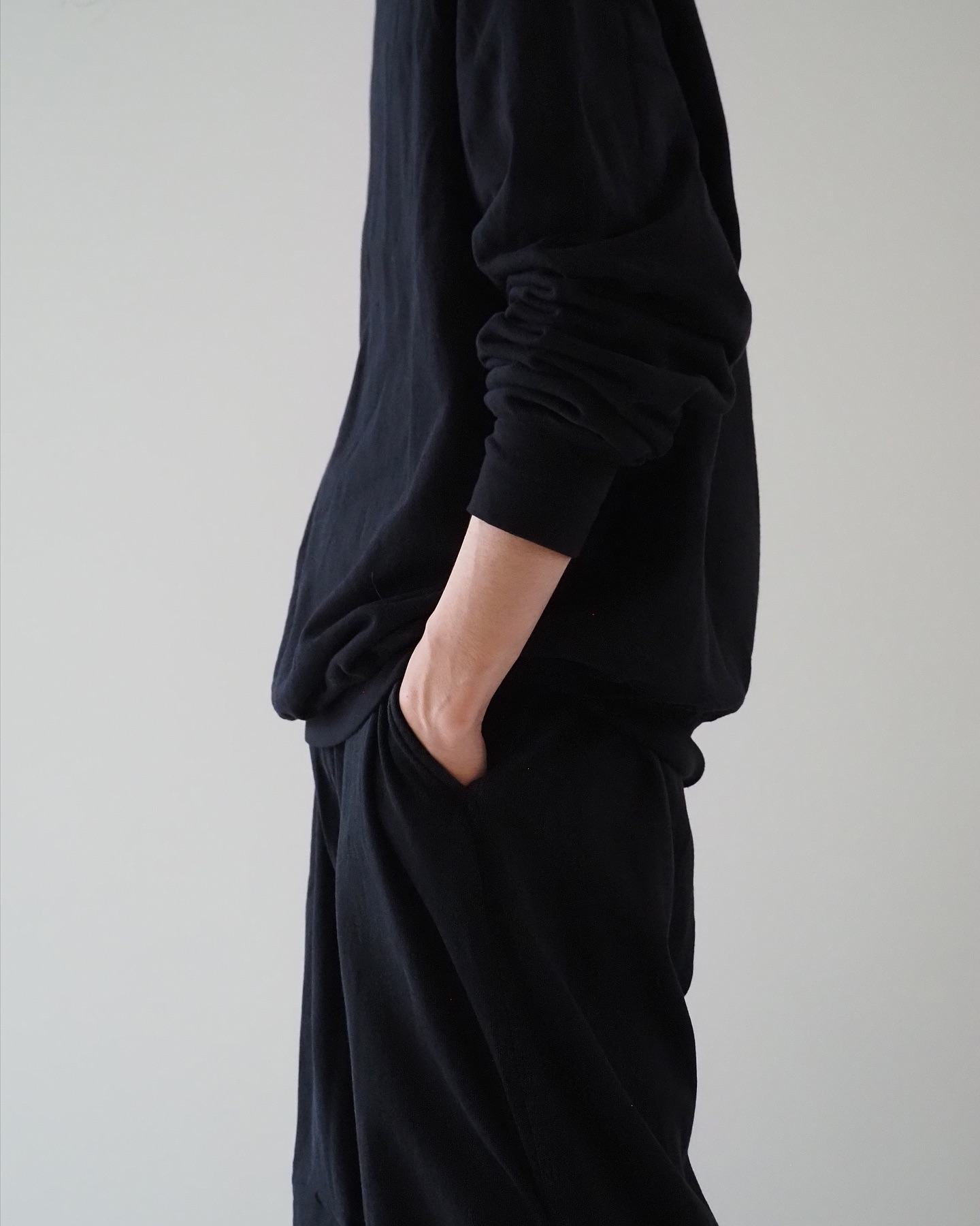 COMOLI B01-05013 LW コットン裏毛 クルーネック color:BLACK size:2,3 